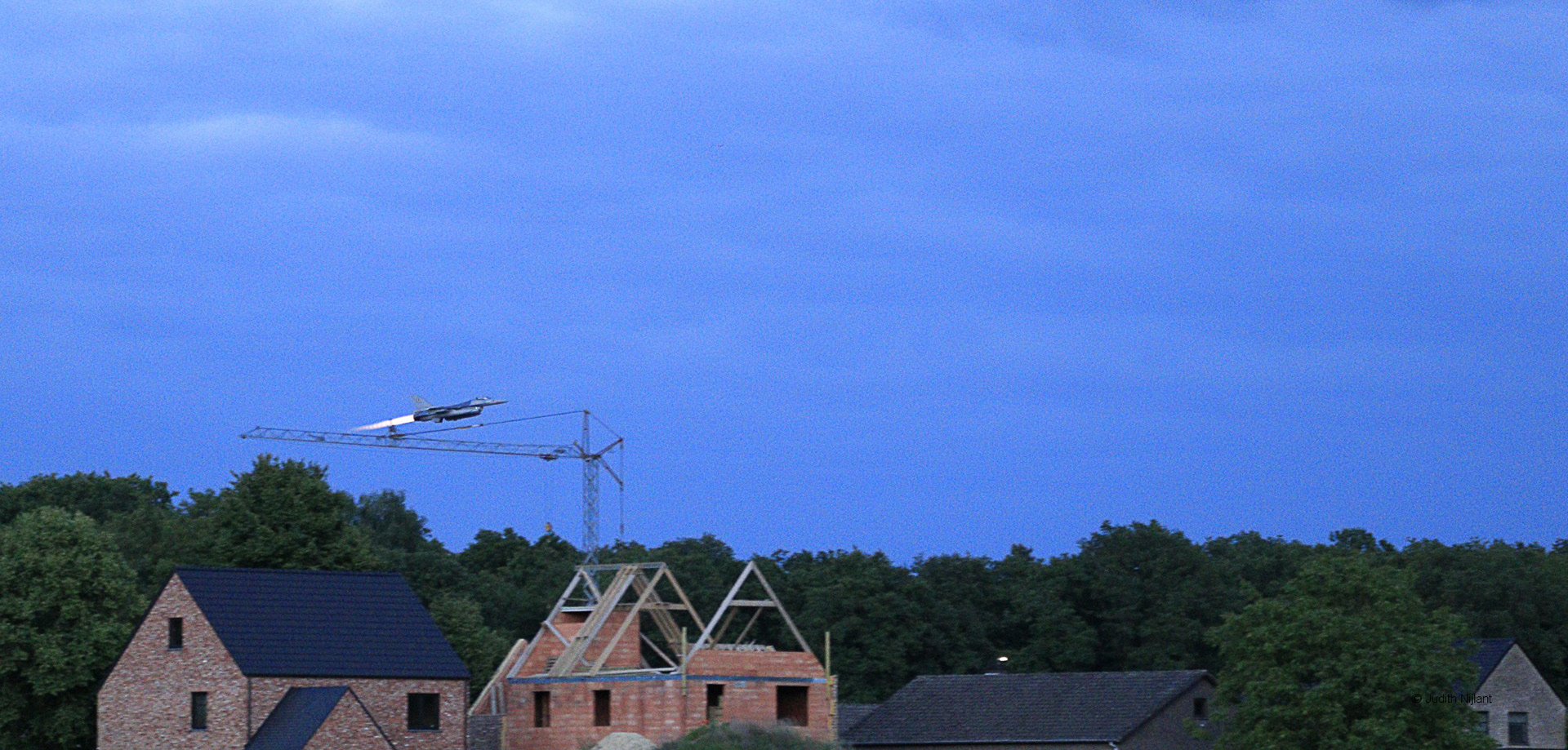 Avond vliegen F16 Klein Brogel