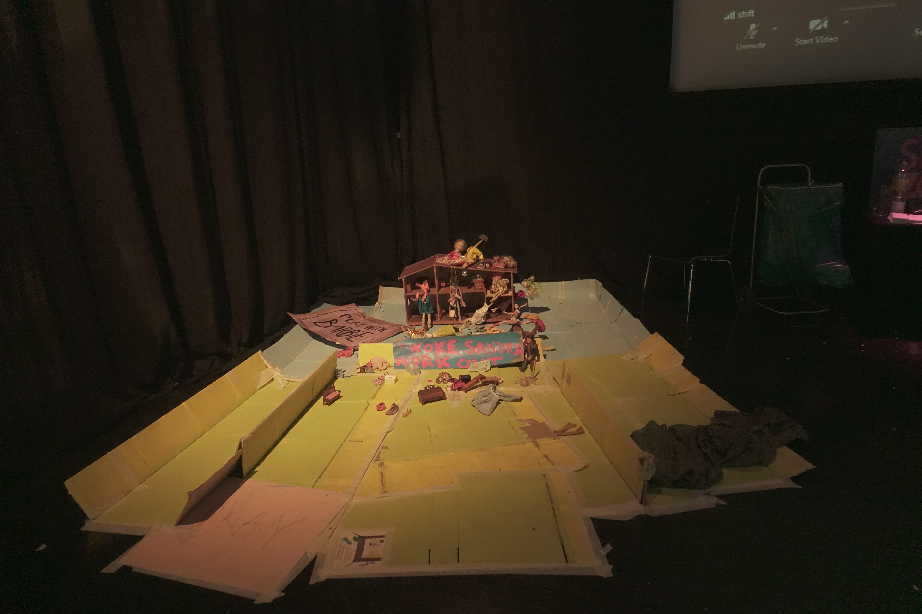 Woke Sandra's work station