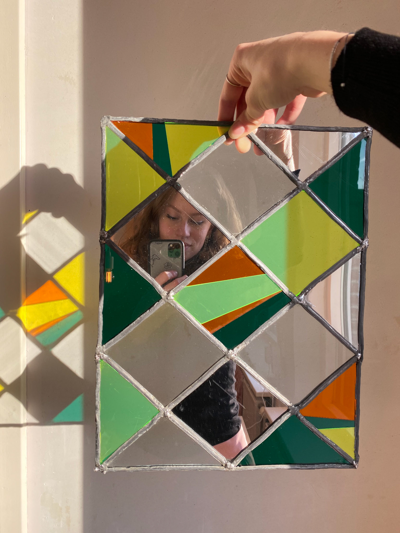 Project licht - opgeknapt glas in lood met plexiglas en spiegel