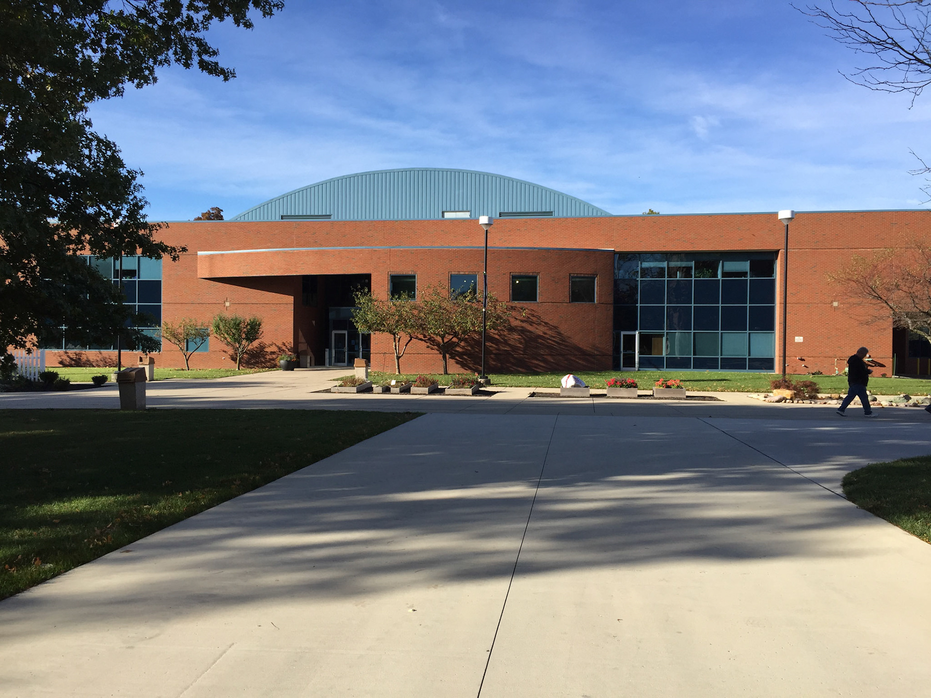 Public Service Building - Rhodes State College