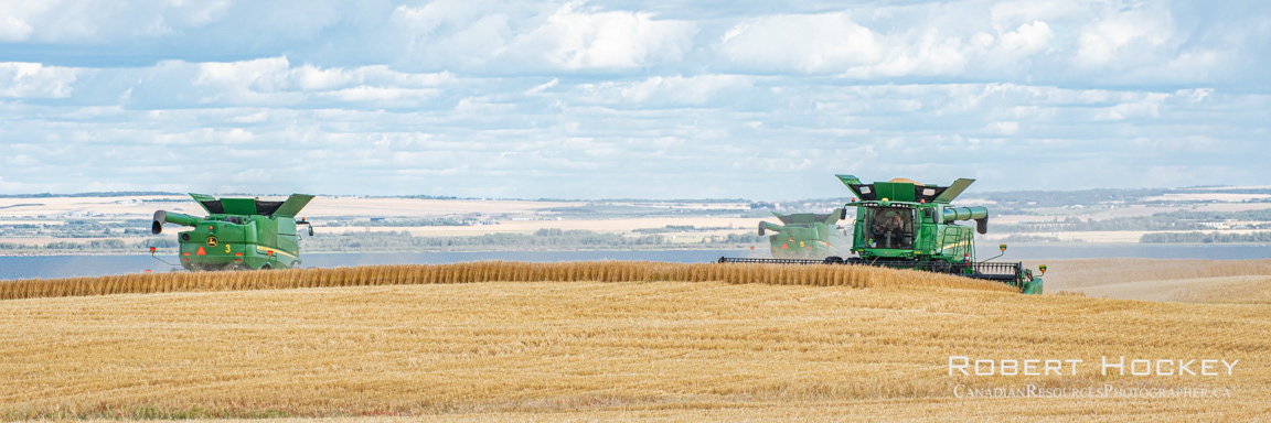 John Deere Combines 1 -  Picture 126