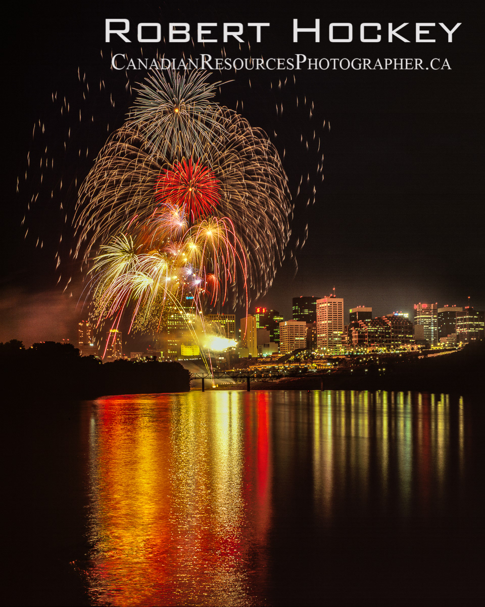 Fire Works Grand Finale, Edmonton, AB - Picture 9