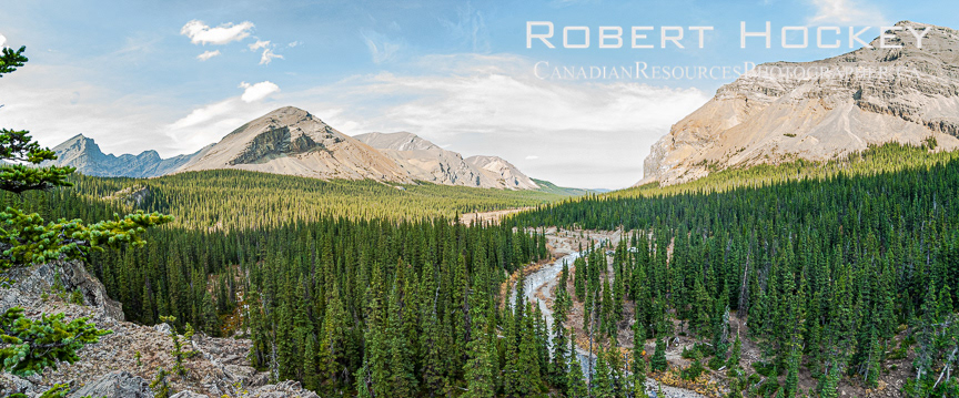 Ruby Falls, Top Looking Out Pan - Picture 8