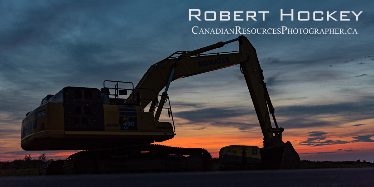 Track Hoe - Picture 82