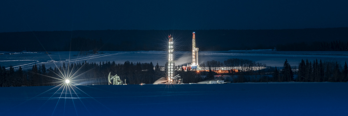 -28˚C Two Rigs LaGlace, AB  (They're 3/4s of a mile apart)