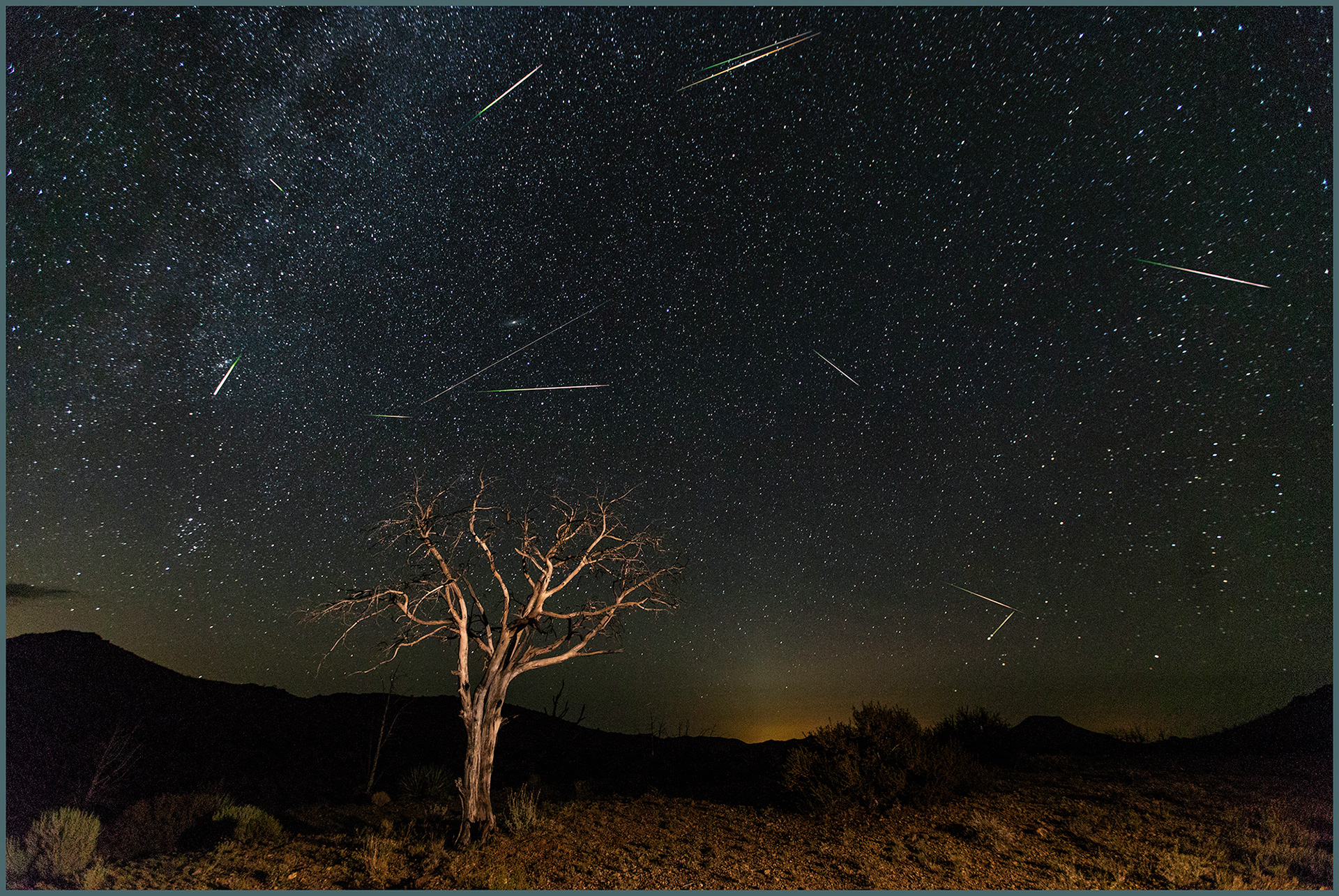 Meteor shower, Mojave National Preserve, California