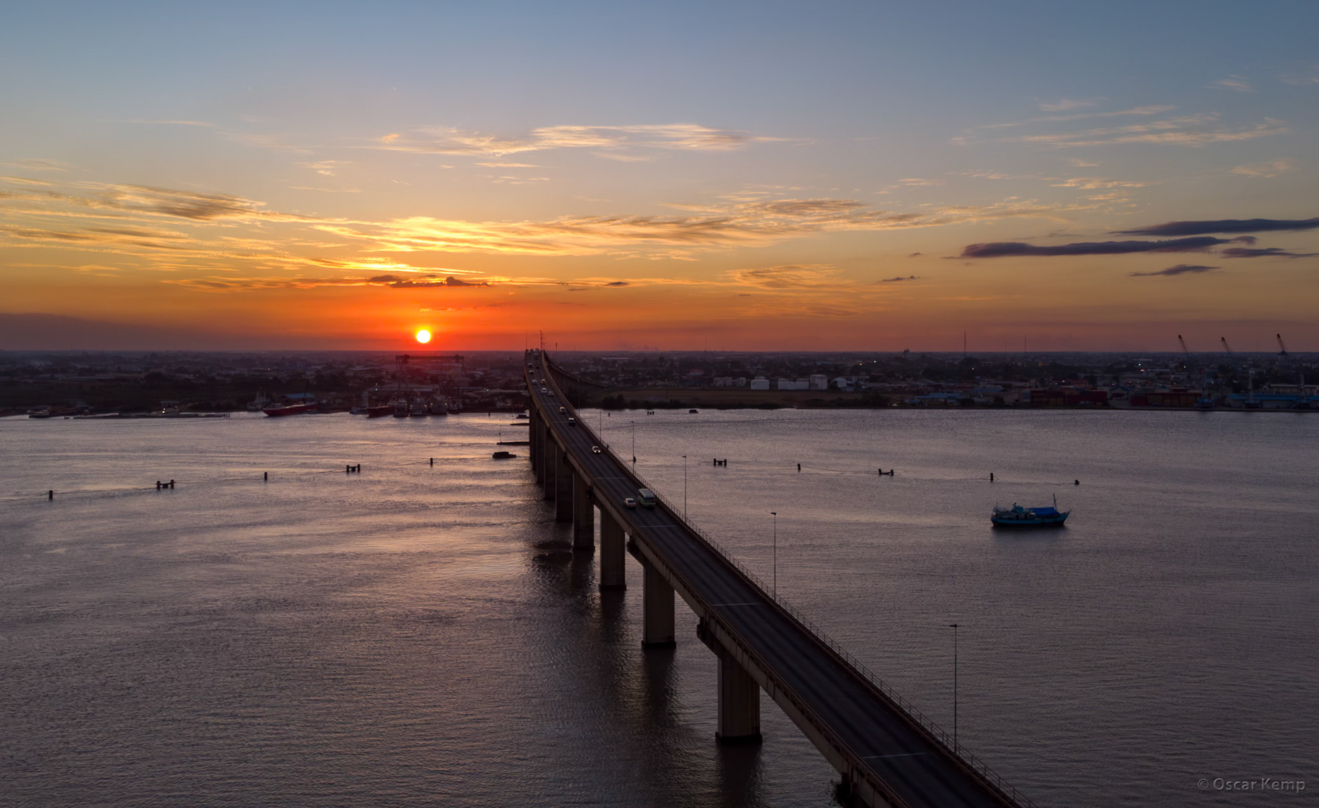 Jules Wijdenboschbrug / Sunset over the city (drone shot) [Suriname, 2018 10]