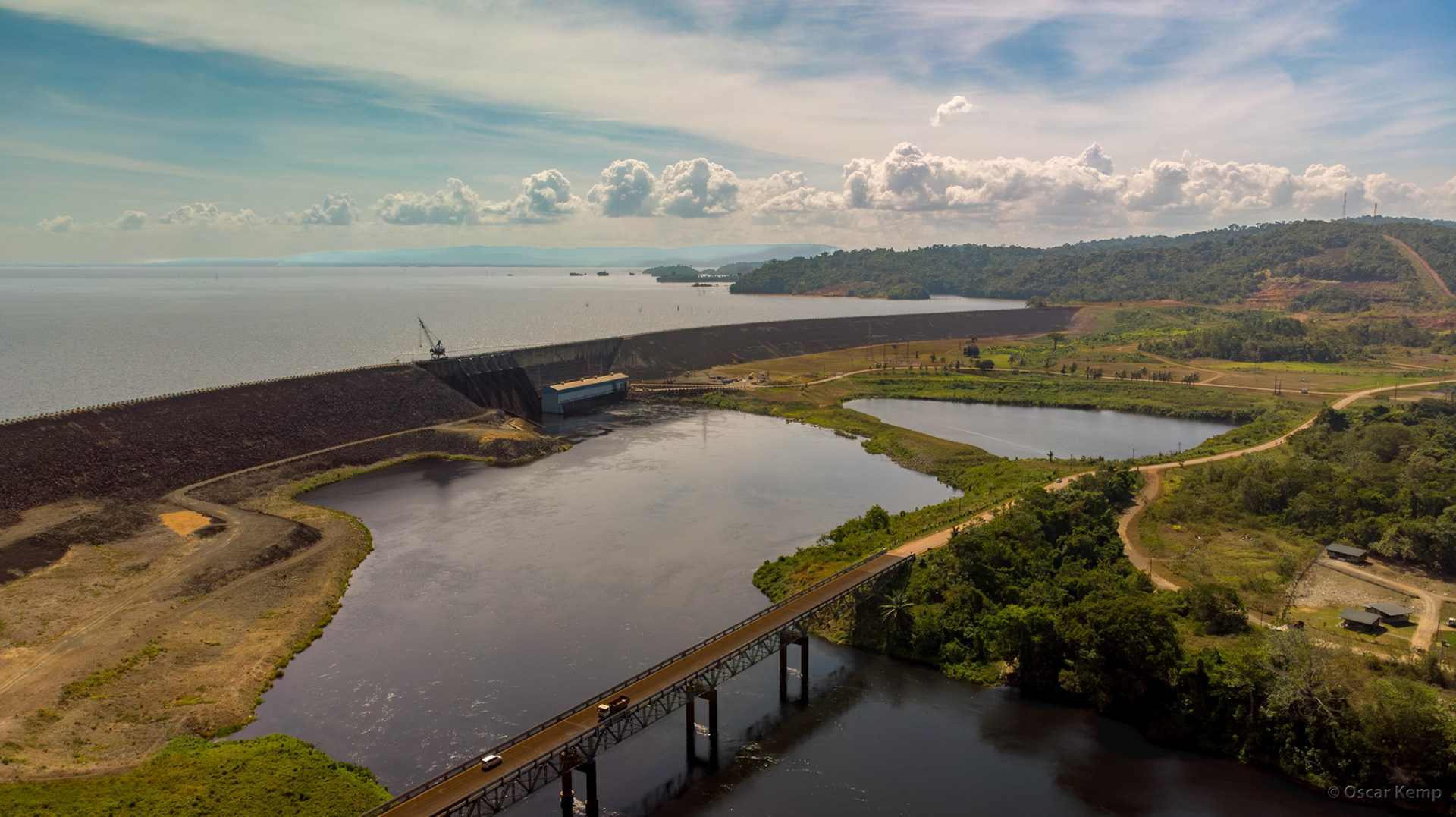 Afobaka / View of the dam and hydroelectric power station with Brokopondo reservoir [Suriname, 2018 10]