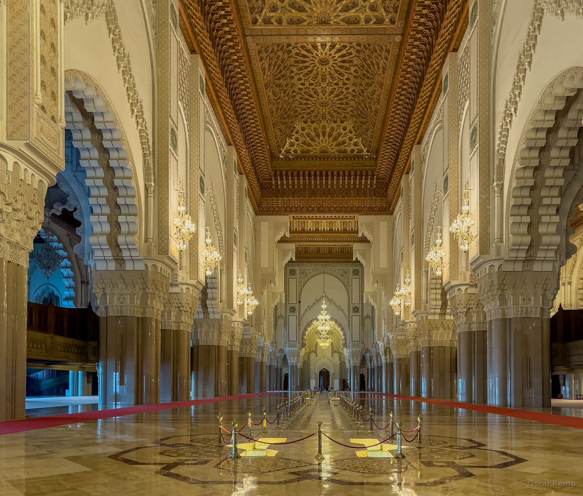 Casablanca-Hassan II Mosque / Impressive 20.000 sqm main prayer room [[Marocco, 2025 02]