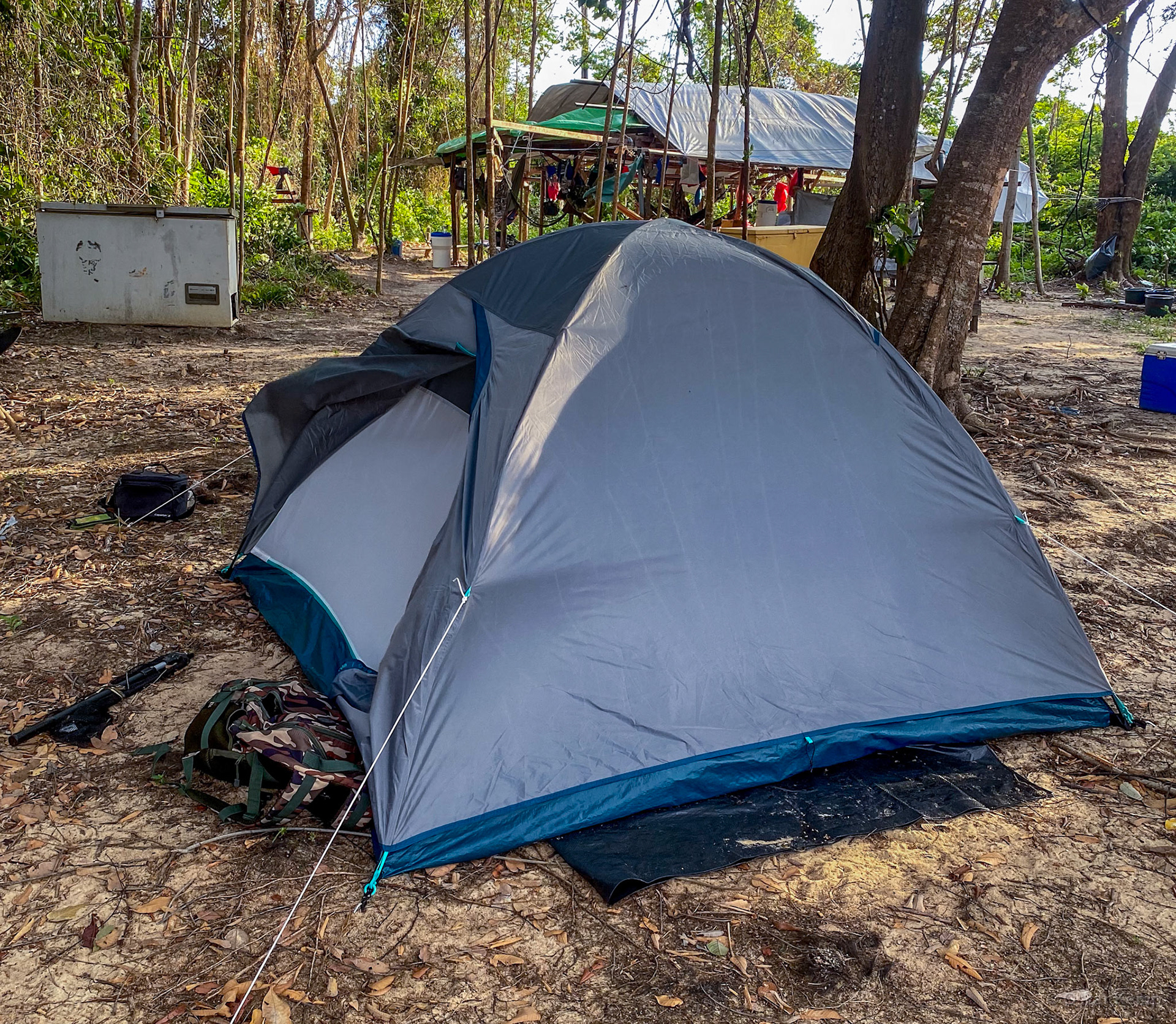 near Friends Place Island / Adventure accommodation for overnight stay [Suriname, 2022 10]