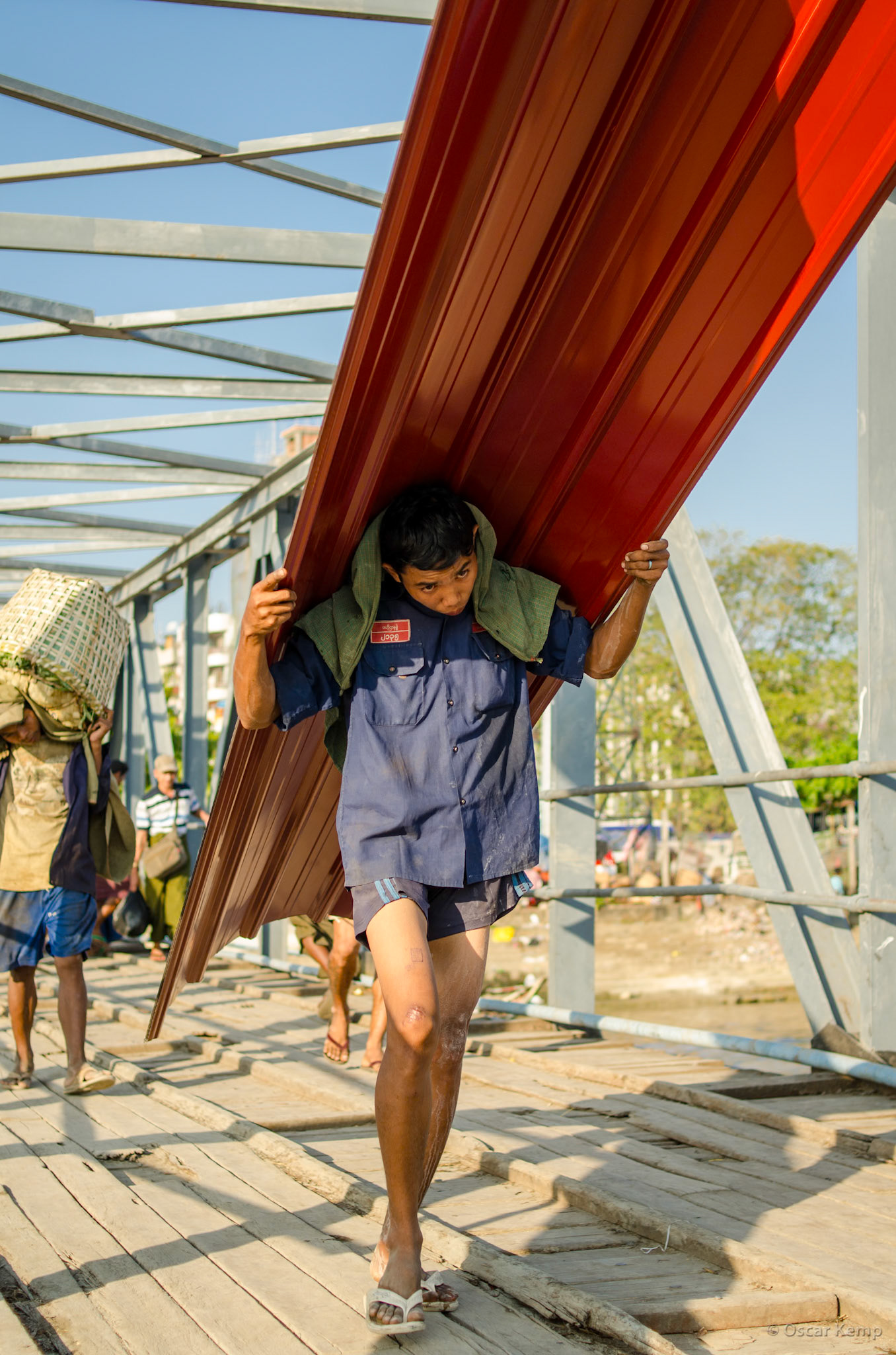 Strand Road / Freight porter Pansodan Ferry Terminal jetty [Myanmar, 2012 01]
