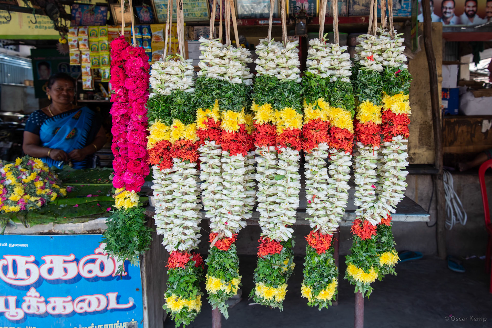 Madurai / Colorful and heavenly scented flower garlands [India 2024 09]