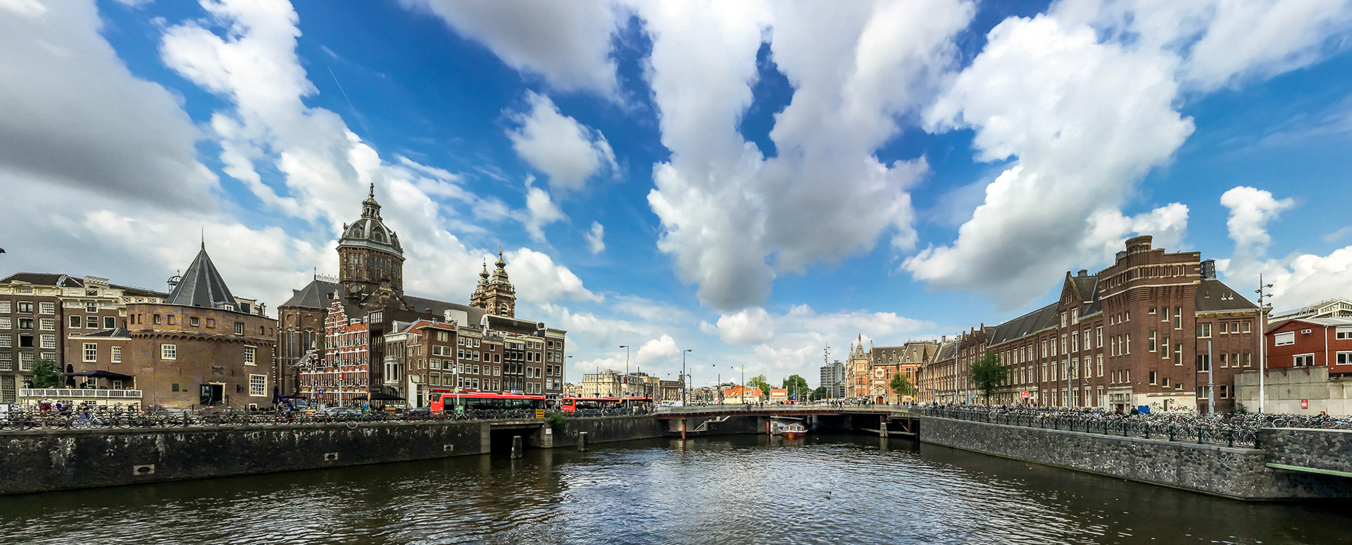 Fietsenstalling nabij Centraal station
