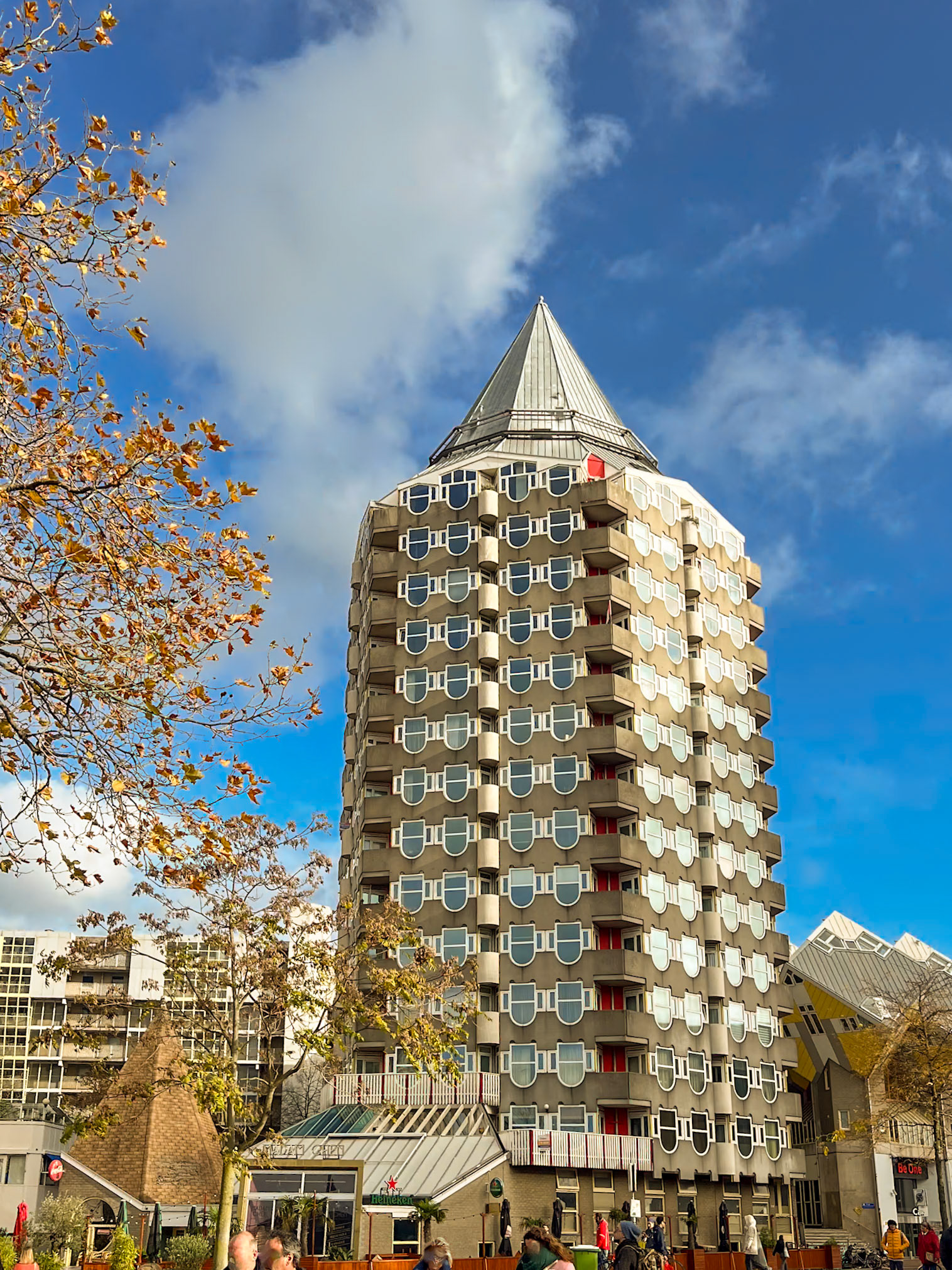 Blaaktoren "Het Potlood"