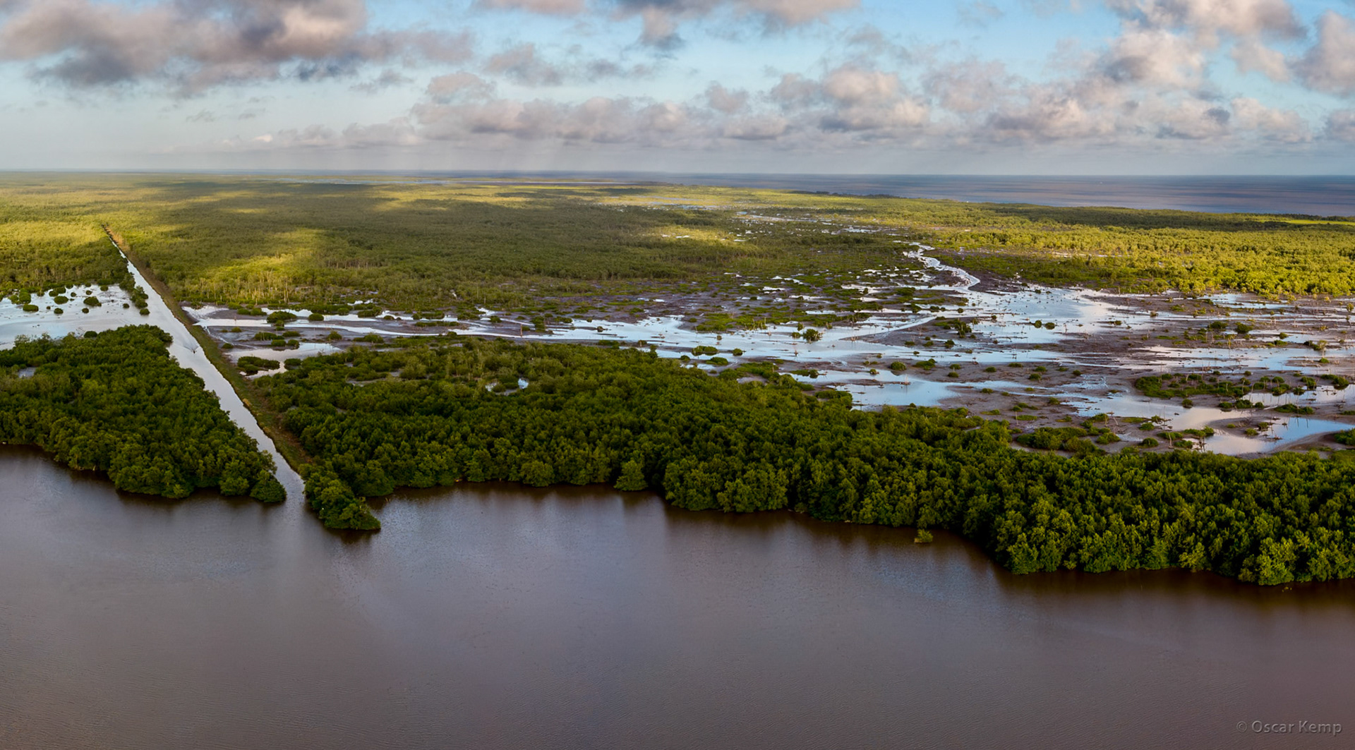 Bigi Pan / Access channel from Nickerie River to the brackish water lake [Suriname, 2018 10]