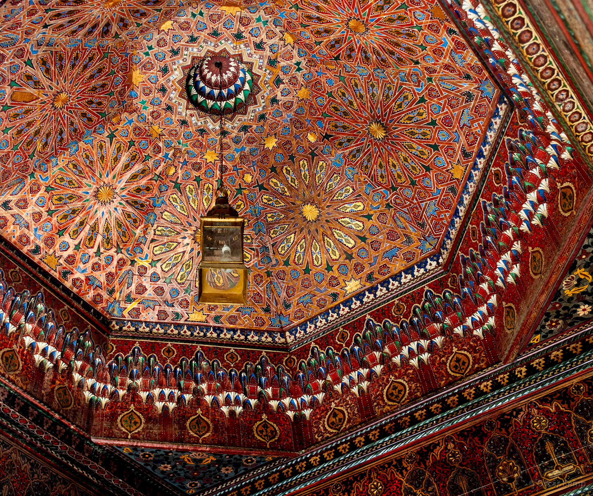 Marrakech / Detail of the ceiling of the Mosque @ Rue de la Bahia [Marocco, 2025 02]
