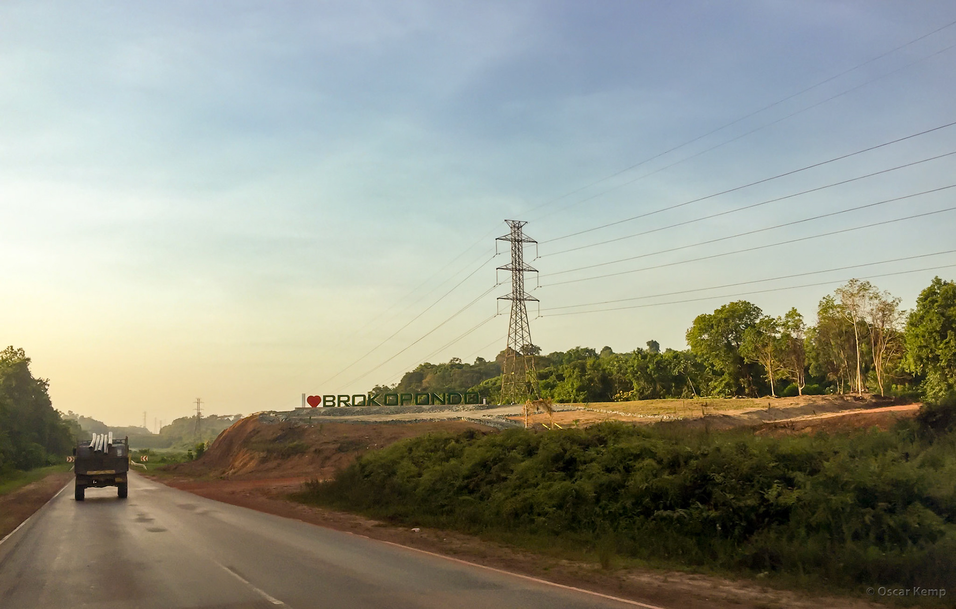 Afobaka weg bij Bersaba / I ❤️ Brokopondo [Suriname, 2018 10]