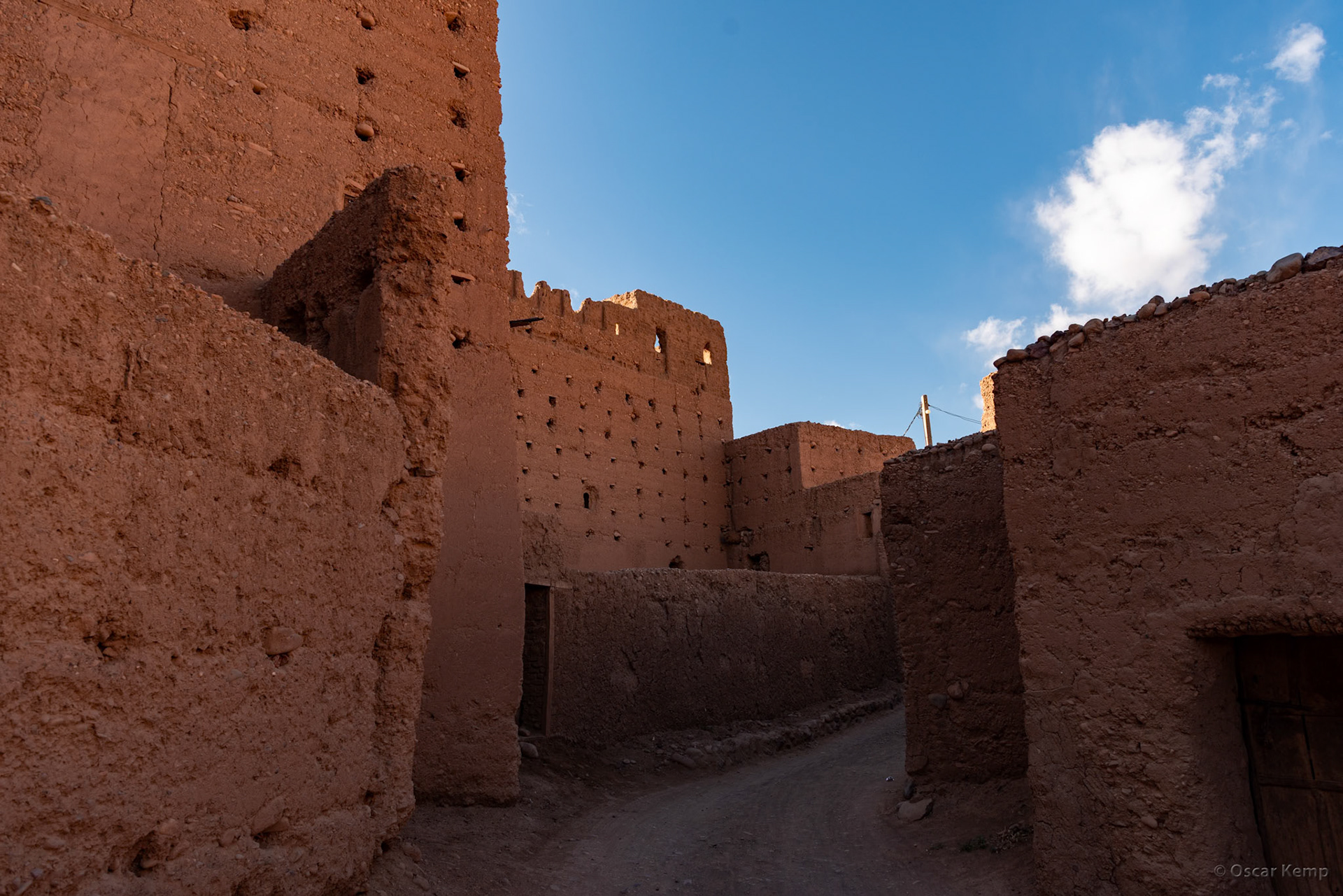 Agdz-Kashbah des Caids / Maze of alleys in the village [Marocco, 2025 02]