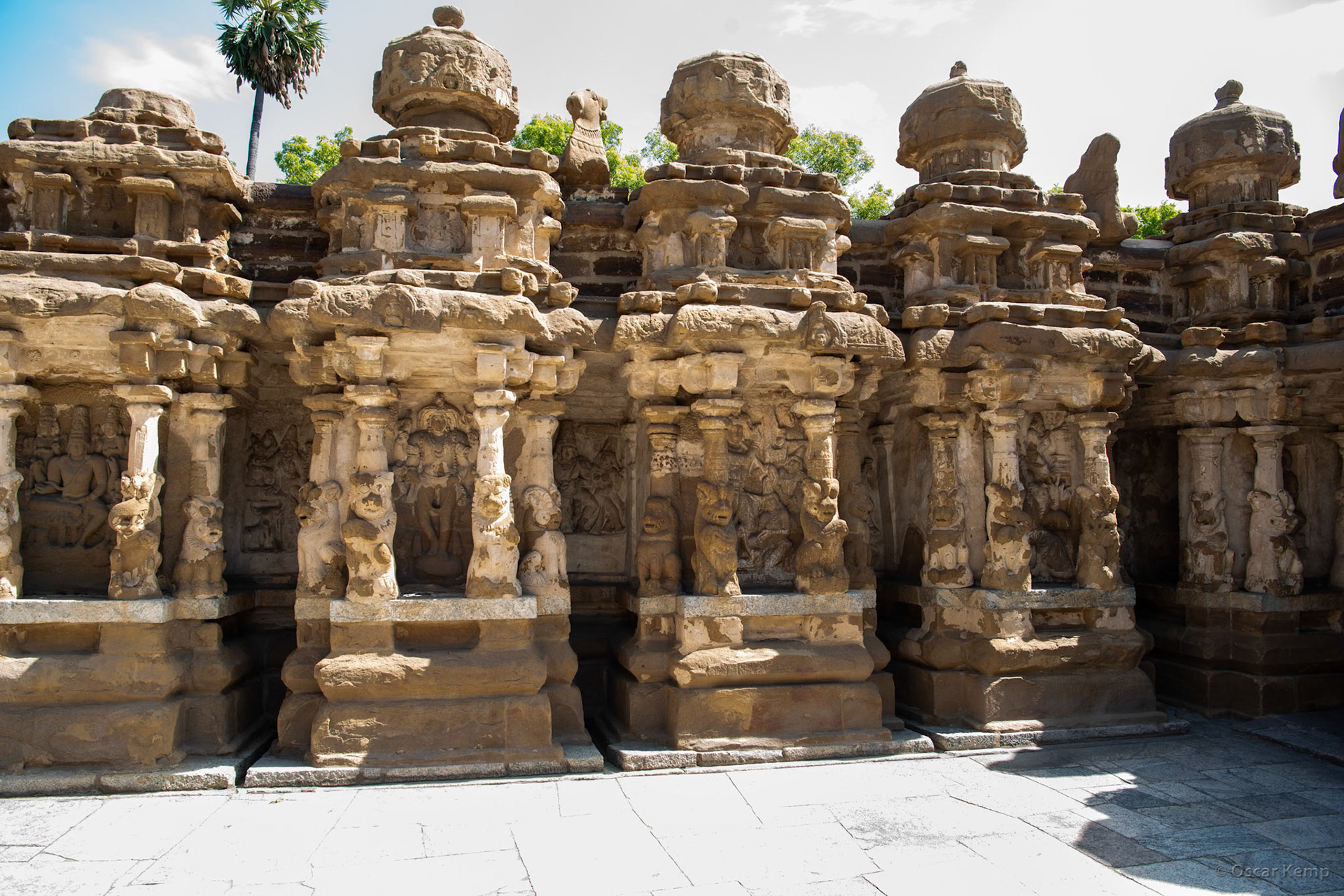 Kanchipuram / Sculptures of the Kailasanathar Temple one of the oldest surviving monuments (700 CE) in South India [India 2024 09]