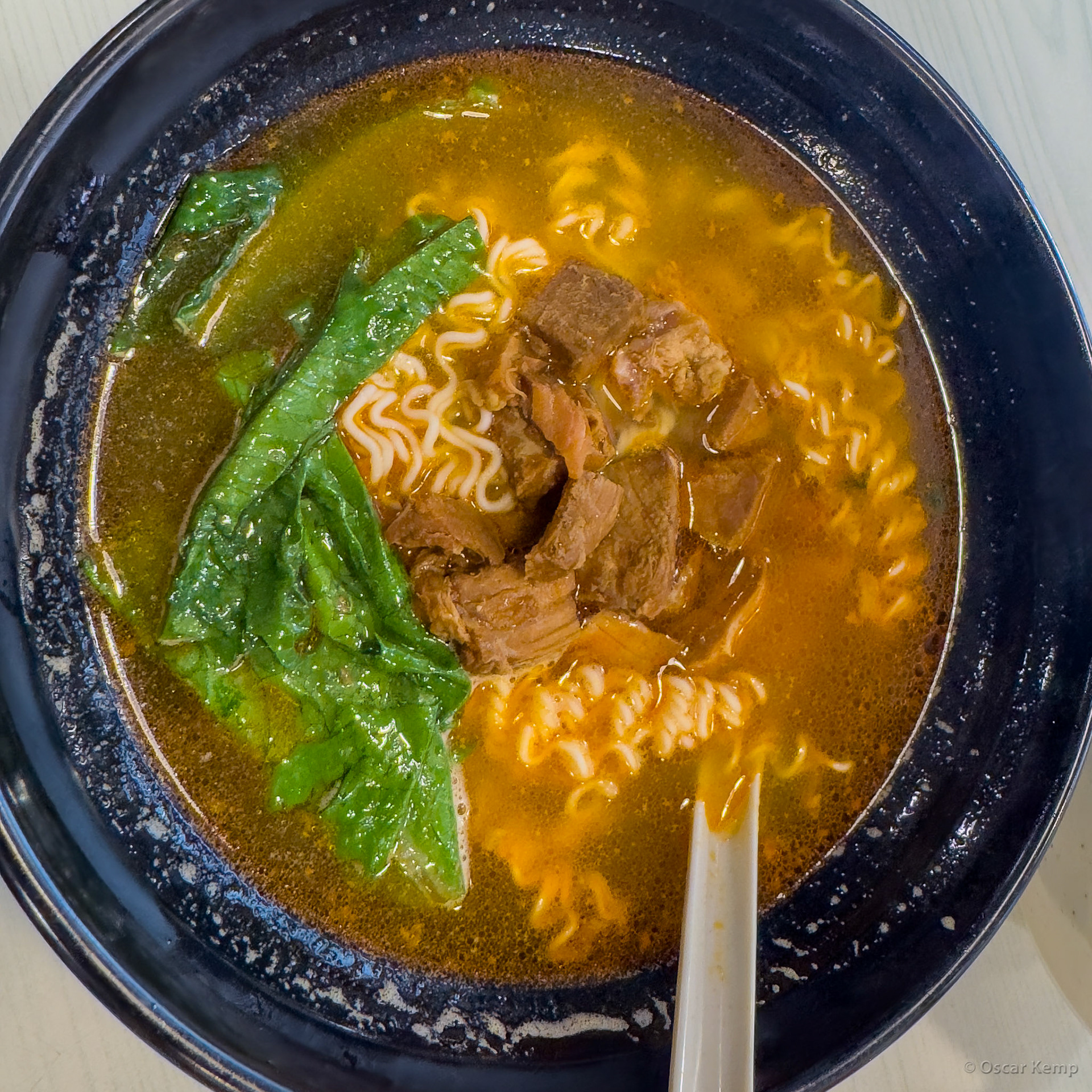 Queens Road Central / Lanzhou lamian: delicious beef noodle soup in a cozy restaurant [China, 2025 05]