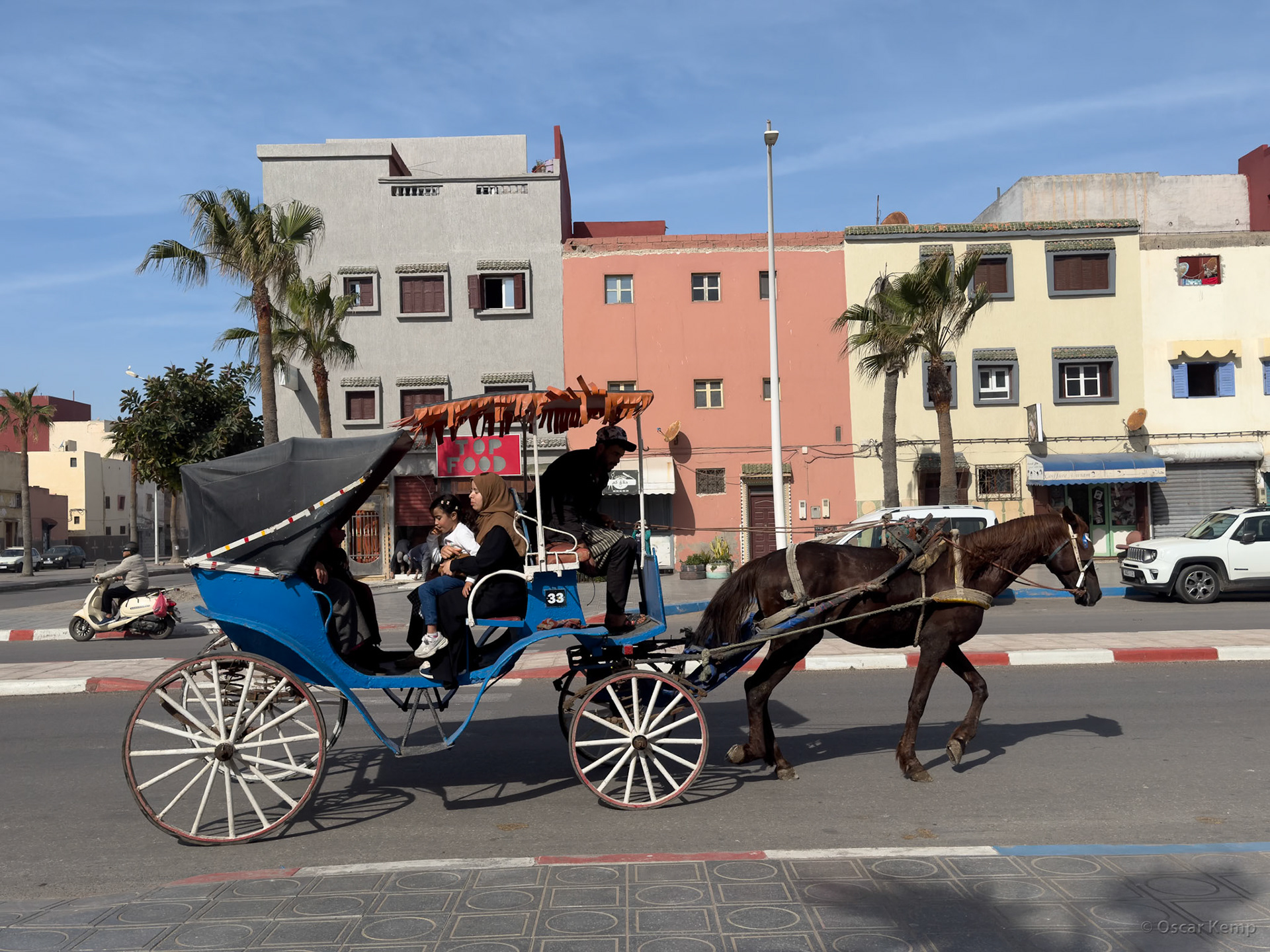 Essaouira-Av Al Aqaba / Popular local short distance shared taxi [Marocco, 2025 02]