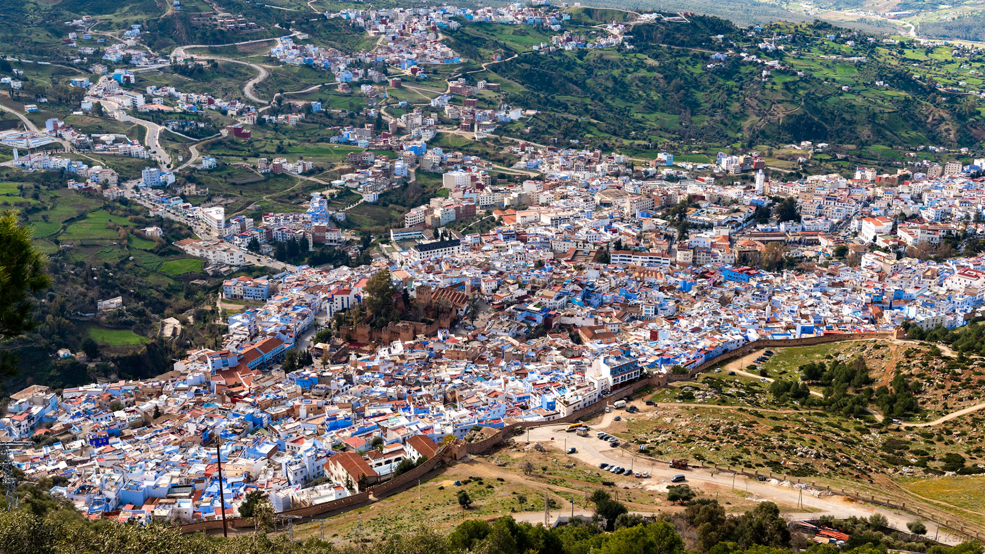 Mount Tissouka / Overview of Chefchaouen with the walled medina, square and fortress in the center [Marocco, 2025 02]