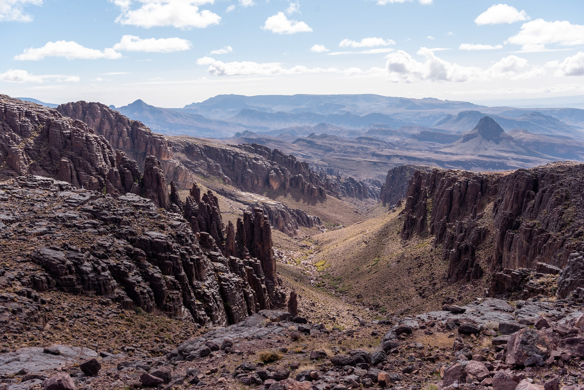 Jbel Saghro-Amalou n'ou Mansour / Vast desolate alien landscape [Marocco, 2025 02]