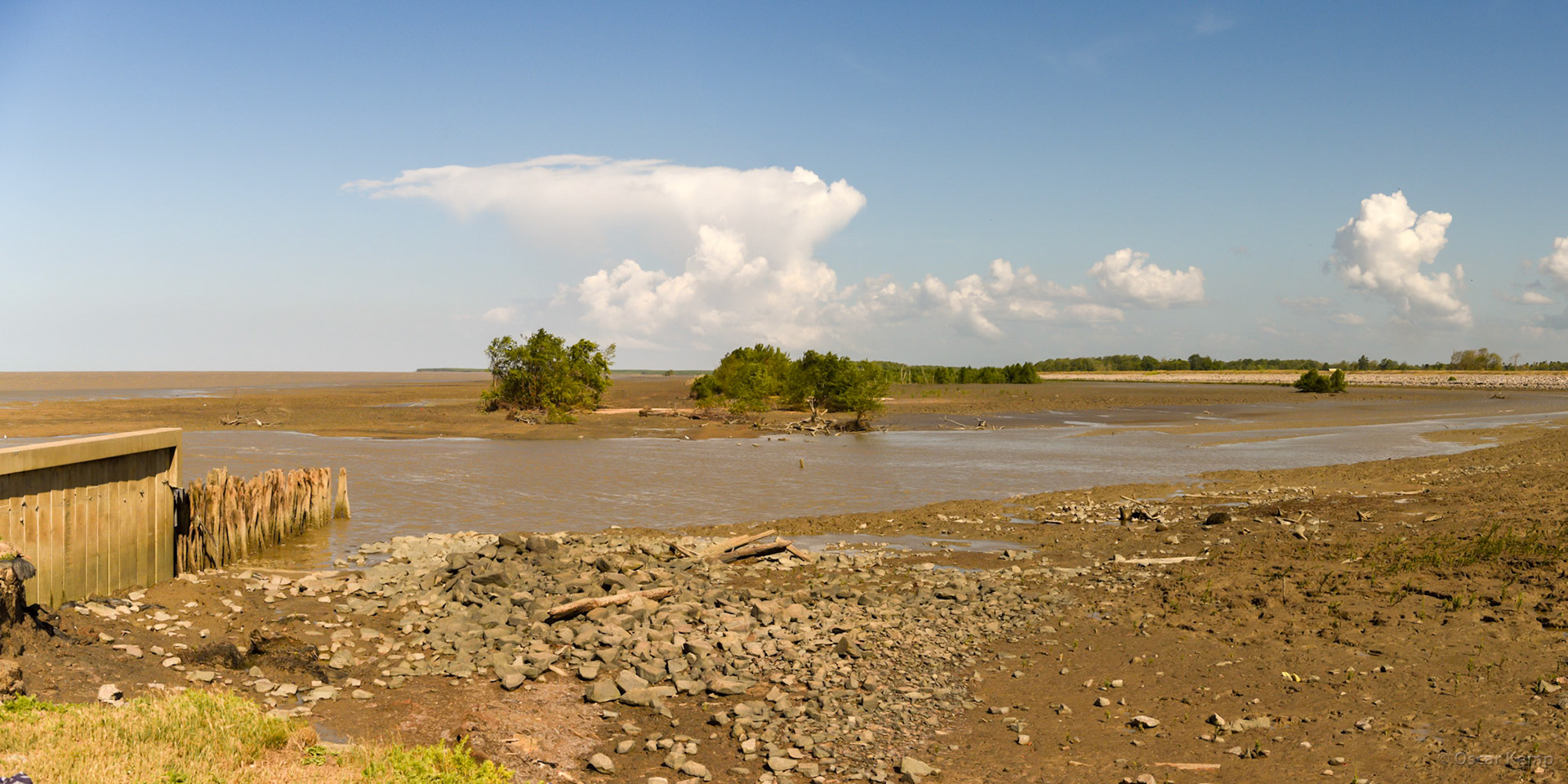 Eduard Wolfstraat / Zeedijk Coronie [Suriname, 2022 09]