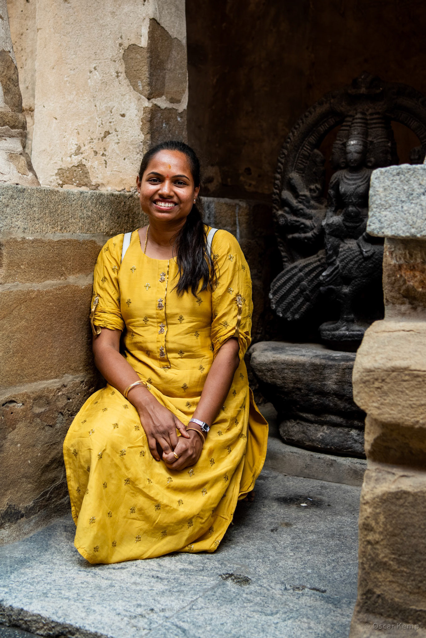 Kanchipuram / Smiling Beauty at the Kailasanathar Temple [India 2024 09]