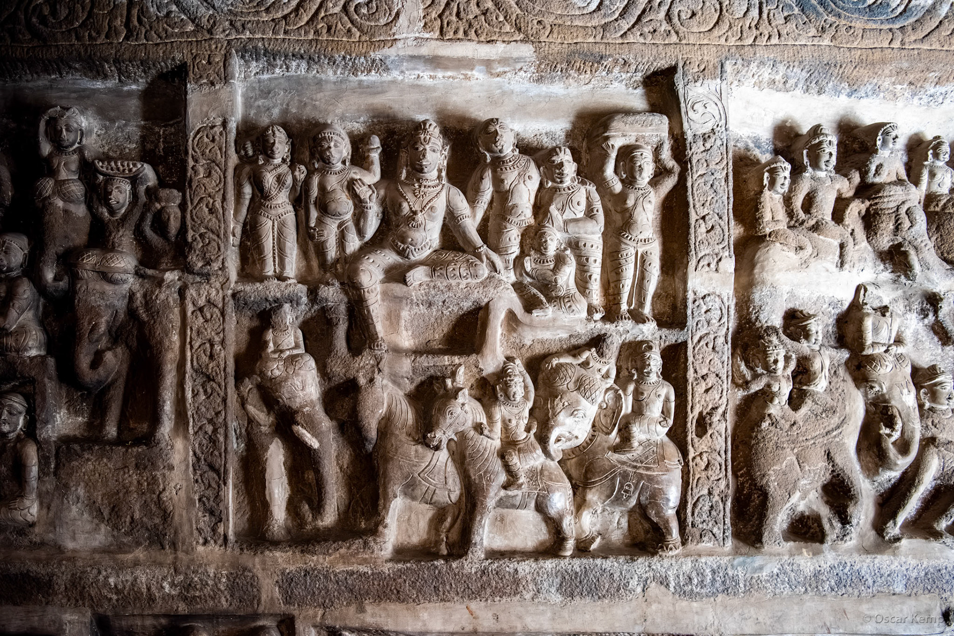 Kanchipuram / Close-up of the detailed ancient stone carvings from the Vaikuntha Perumal Temple (800 CE) [India 2024 09]