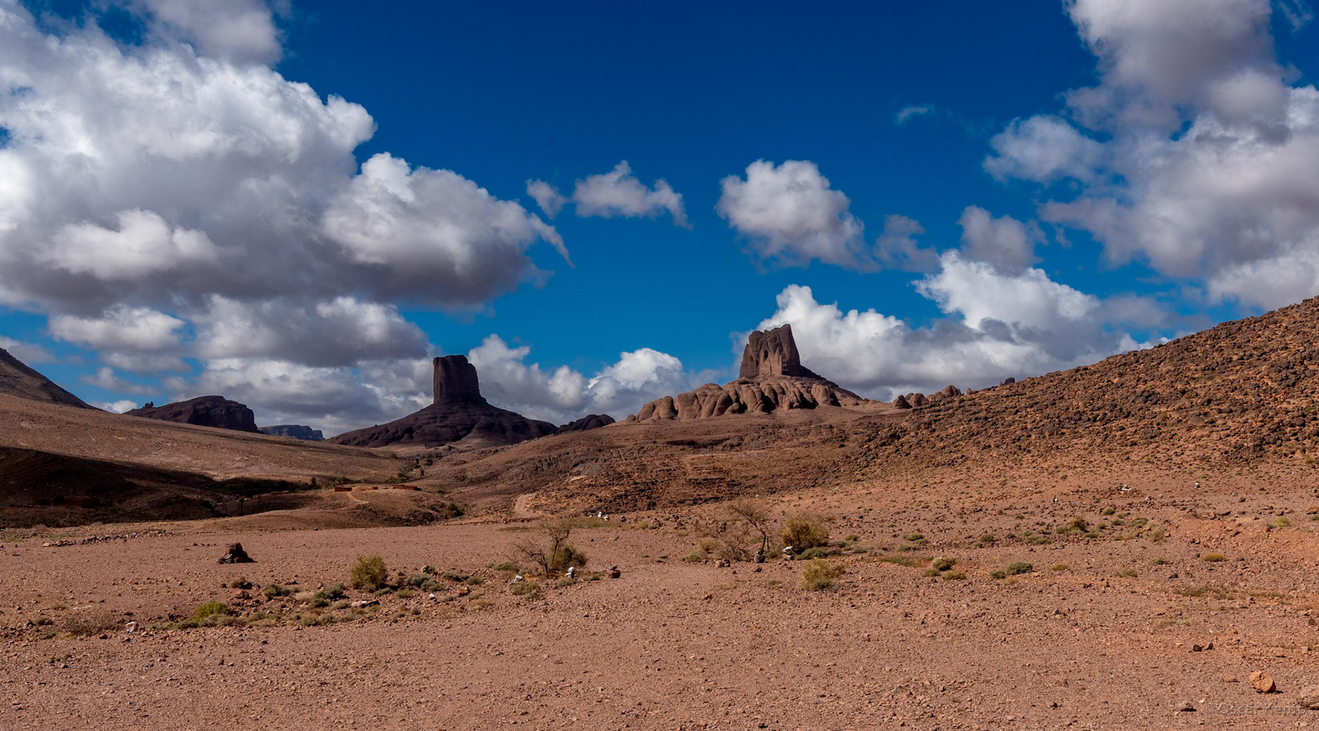 Jbel Saghro-Two sisters / Striking landscape [Marocco, 2025 02]