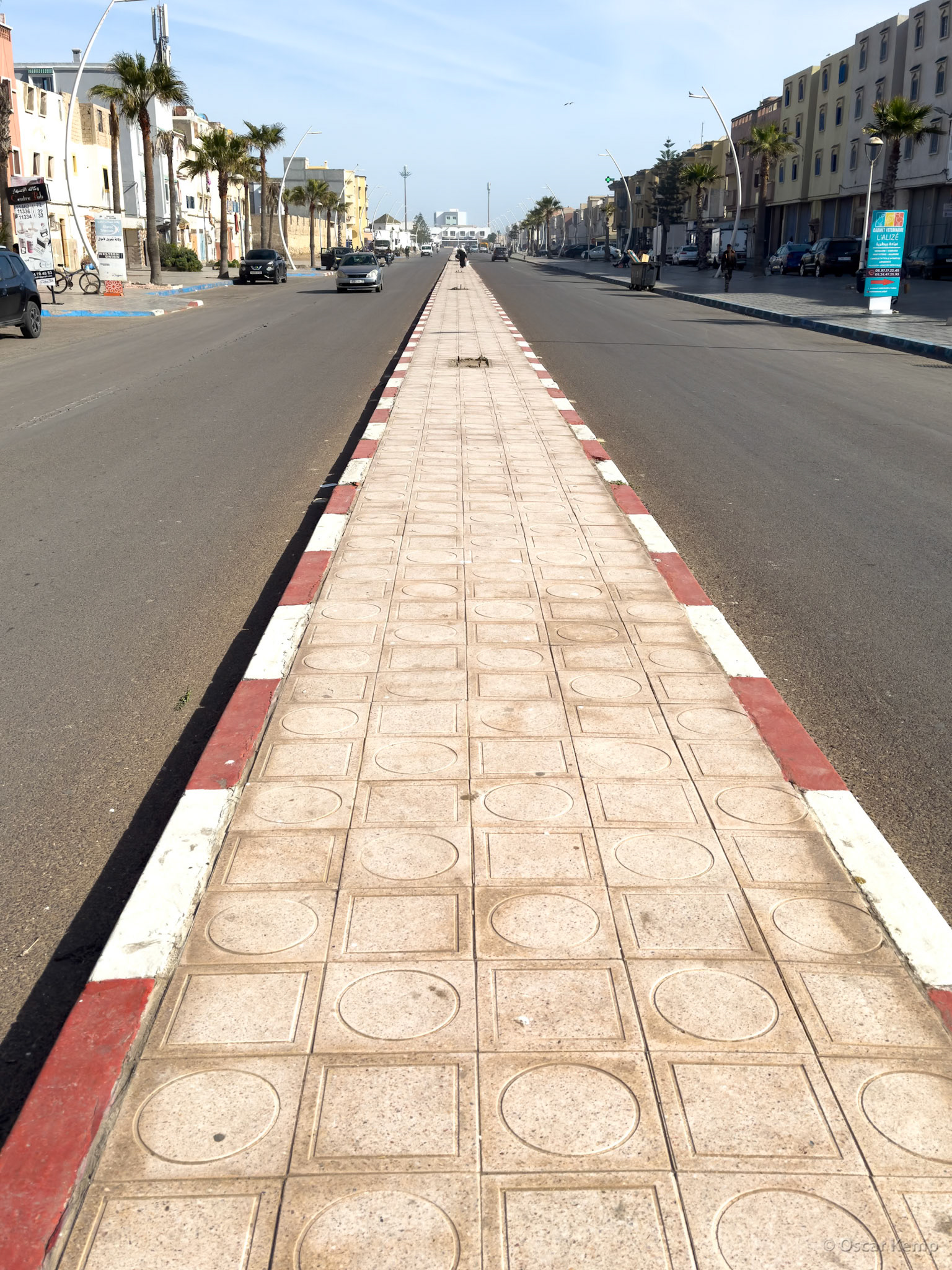 Essaouira-Av Al Aqaba / Essaouira's main road [Marocco, 2025 02]