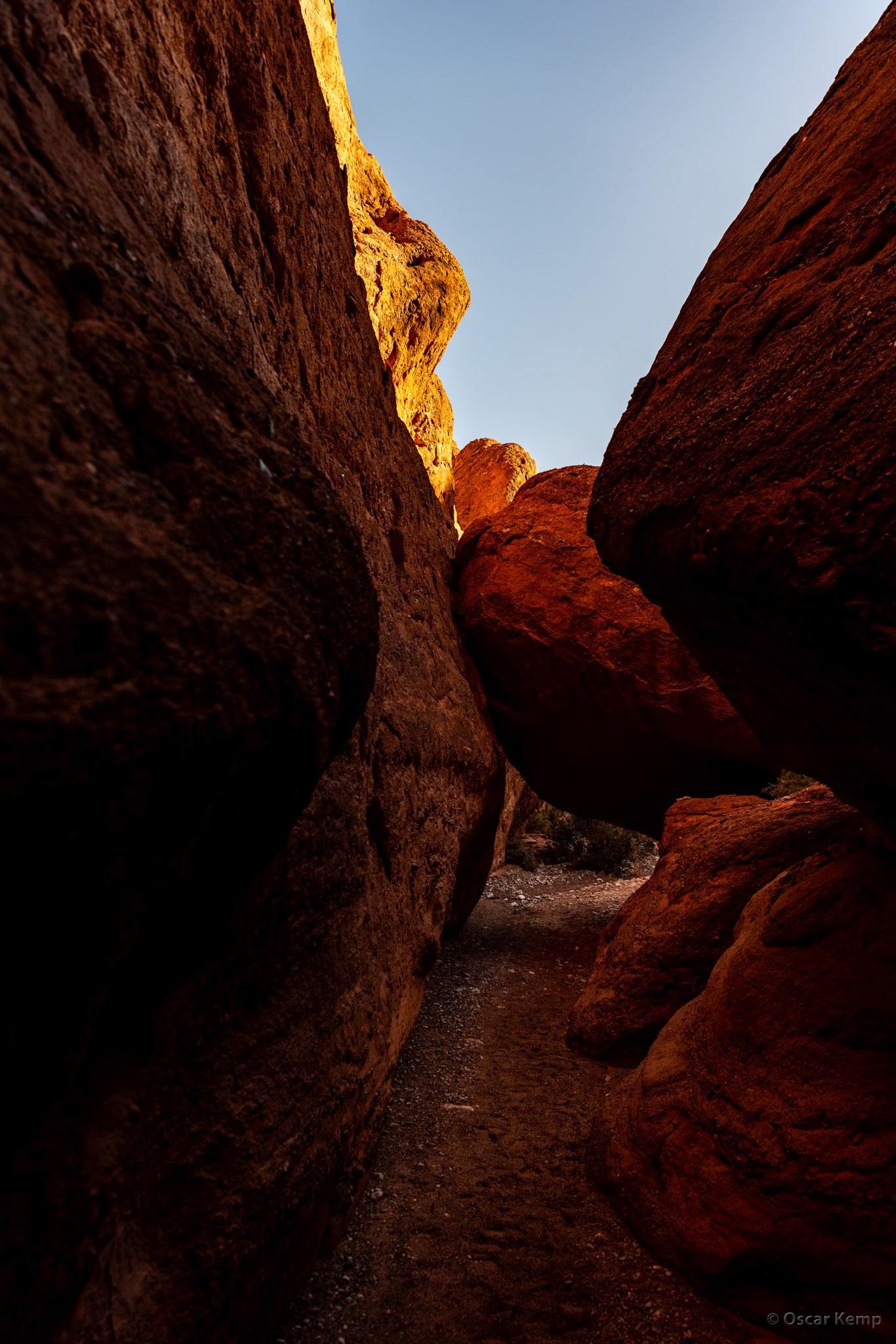 Dadés Gorges-Monkey Paw Mountains / Narrow passage between the rocks [Marocco, 2025 02]