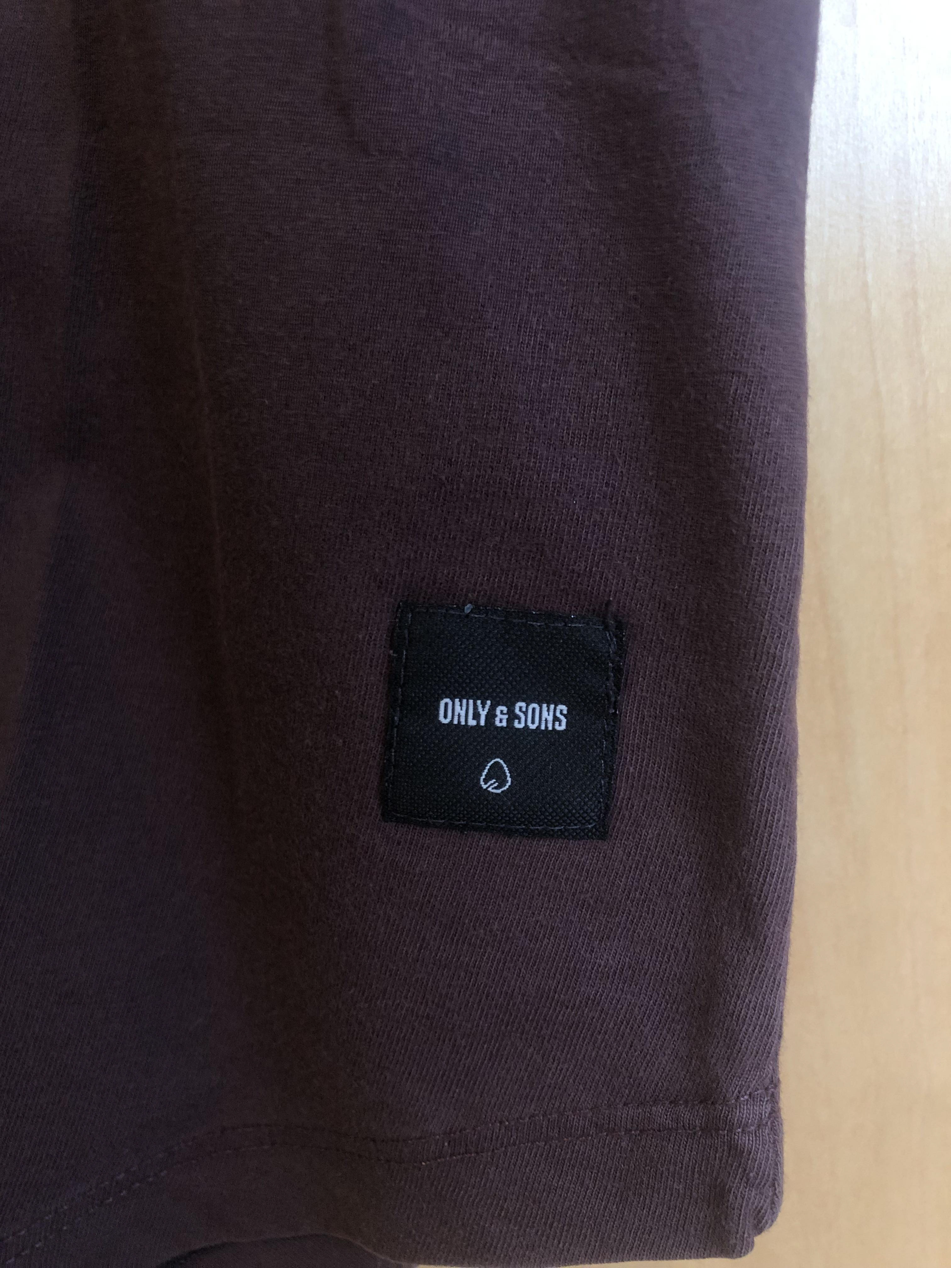 10 € - aubergine shirt - italian man typa fit - size L