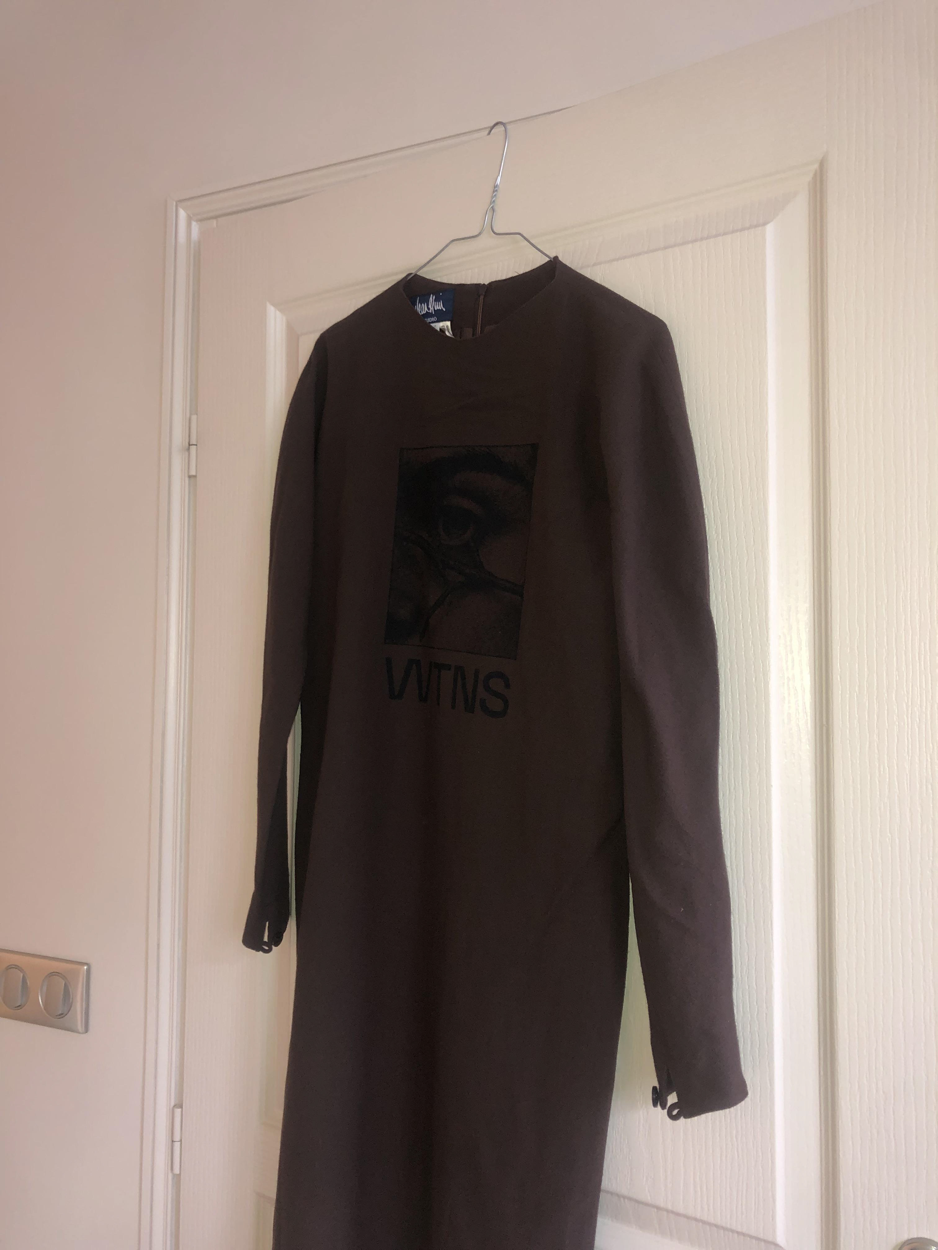 20 € - midi wool dress - bell sleeves, cutest and most elegant, with 100% english wool! brand: jean something studio size: UK 10 blessed with crazy sexy screenprinting.