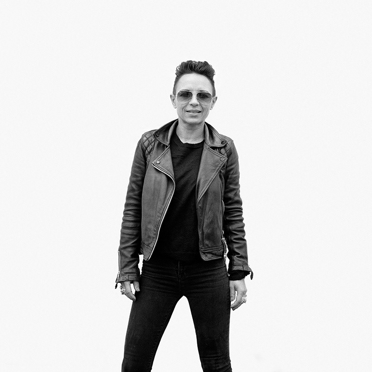 Vikki: Norton Dominator