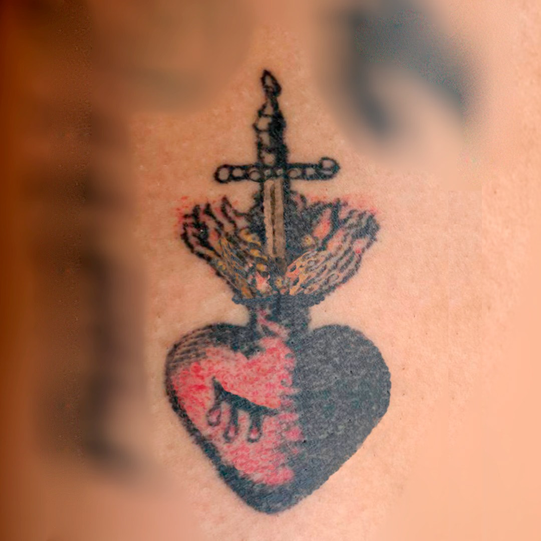 tatuagem handpoke
