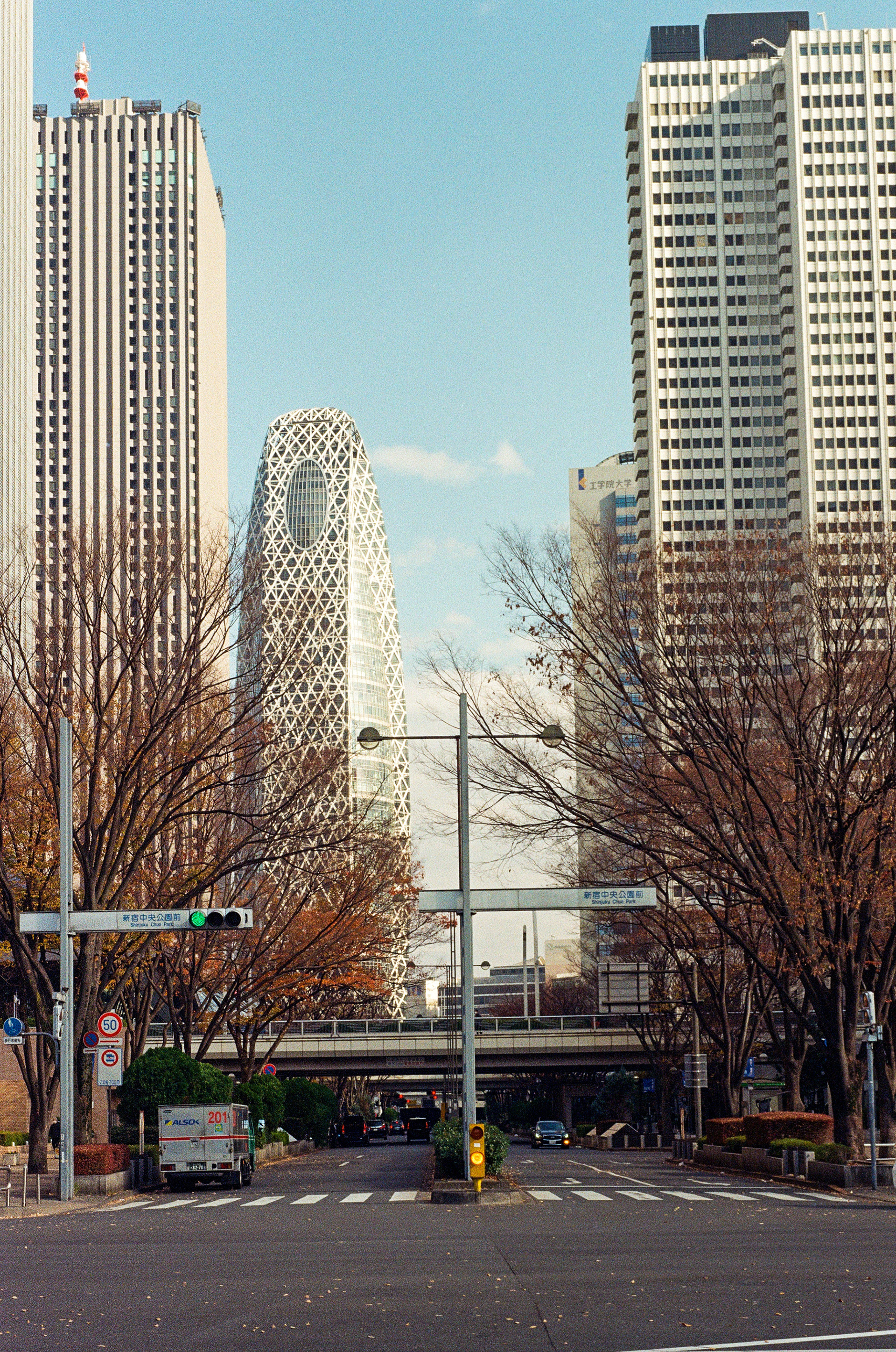 Tokyo, 2022 — Nikon F75, Kodak Colorplus 200