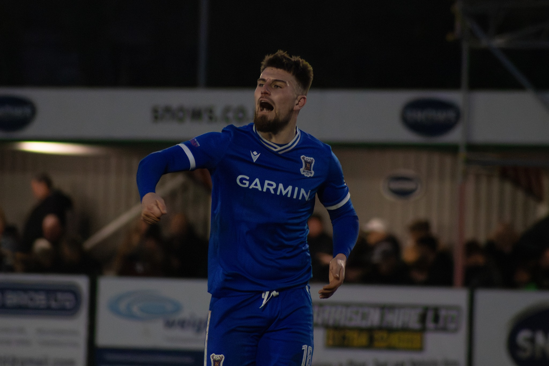 Tony Lee shouts to build atmosphere and momentum.