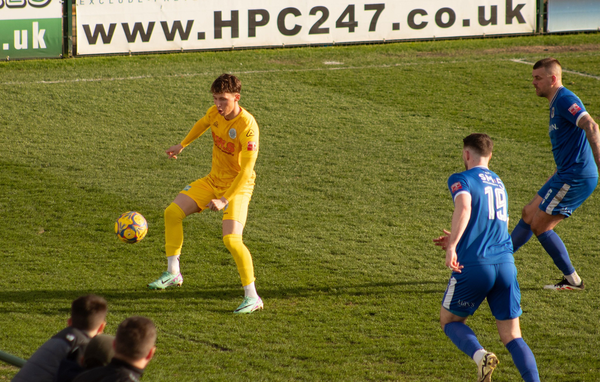 Marcus Daws shields the ball.