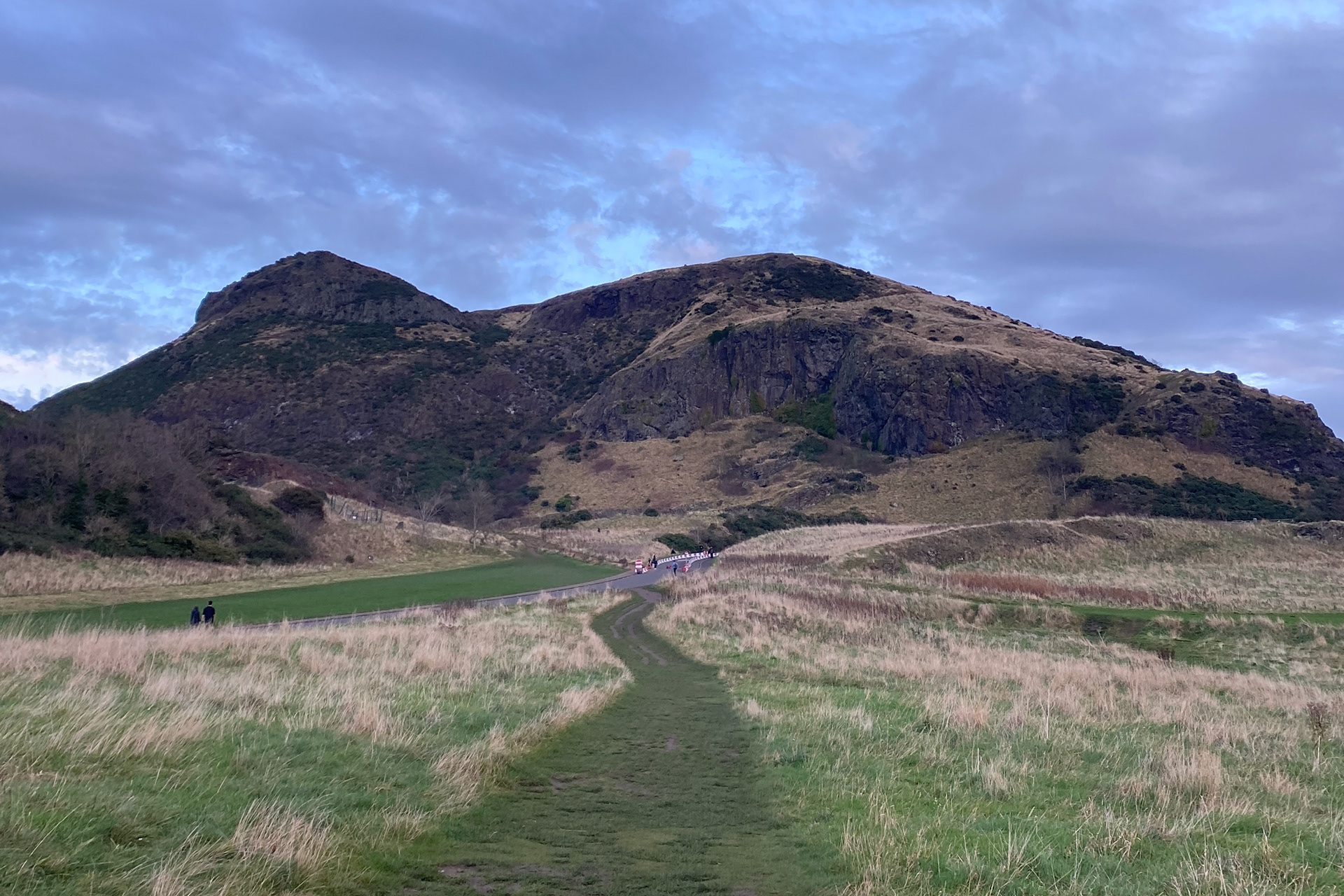 Walk to Arthur's Seat - Edinburgh, Scotland 2024