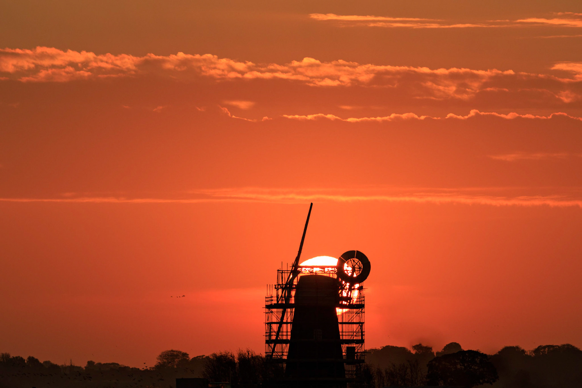 Sunrise behind Mutton's Mill (Oct-21)