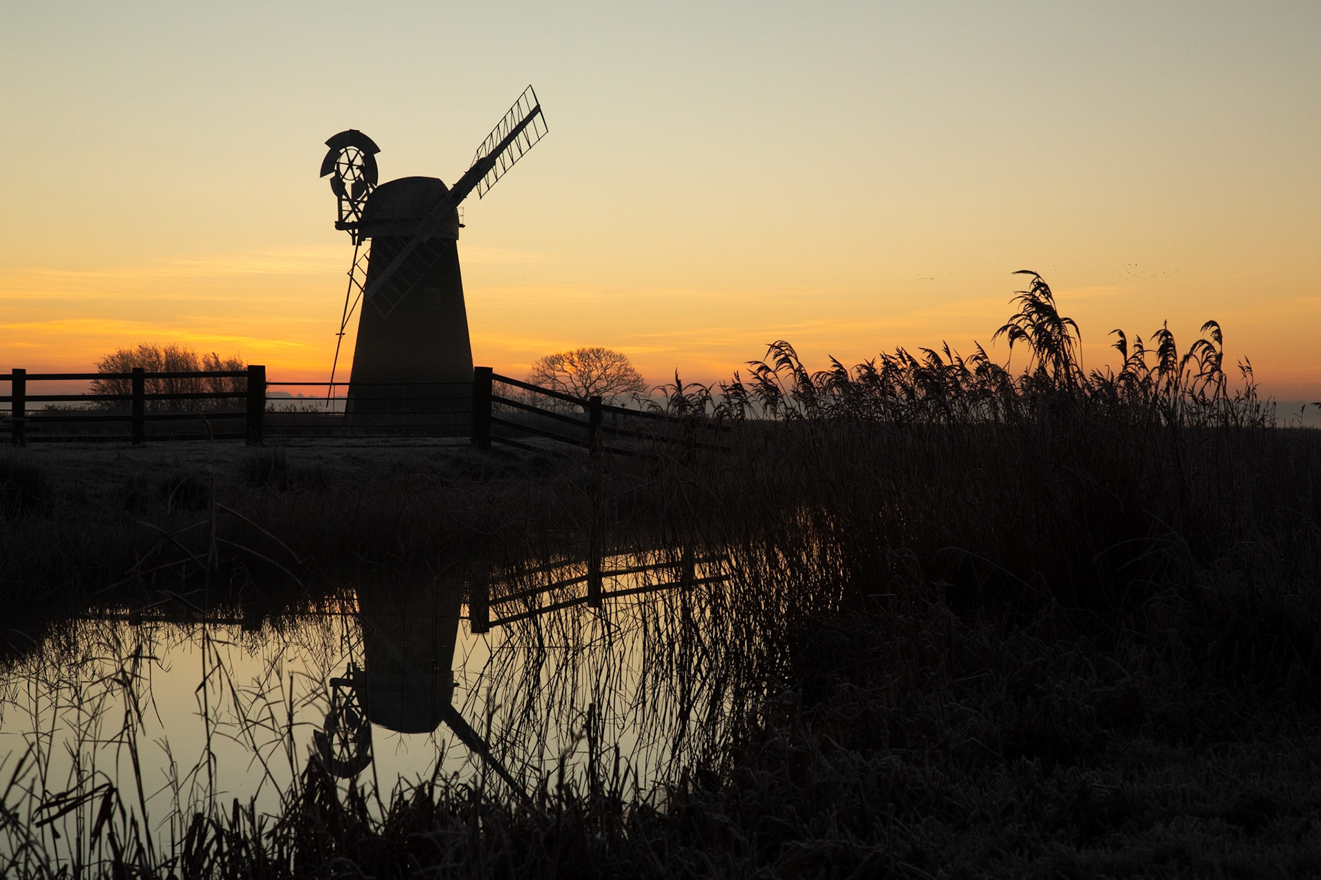 Mutton's Mill in the sunrise (December 2018)