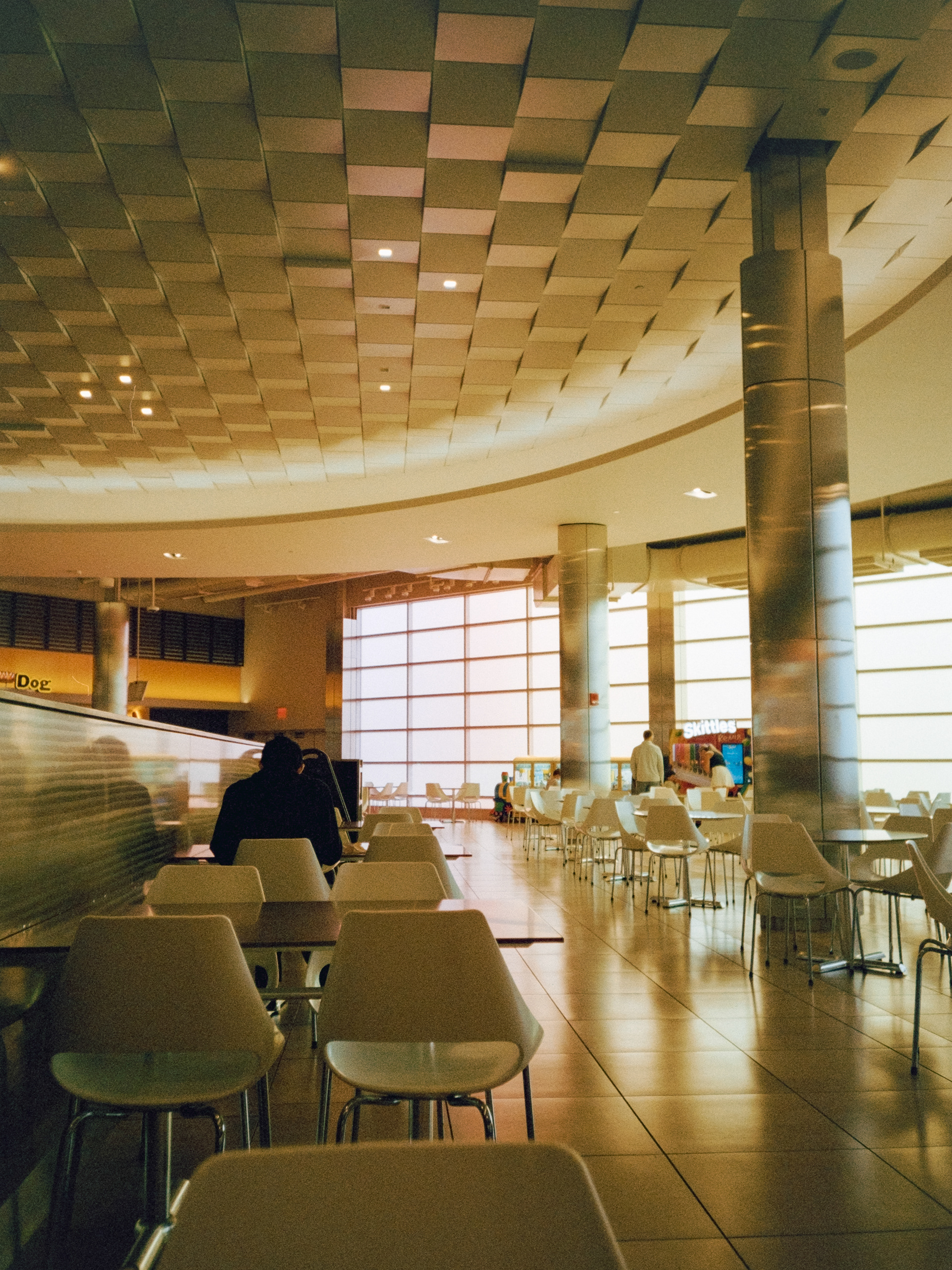 Nikon AF600 - Kodak Gold 200