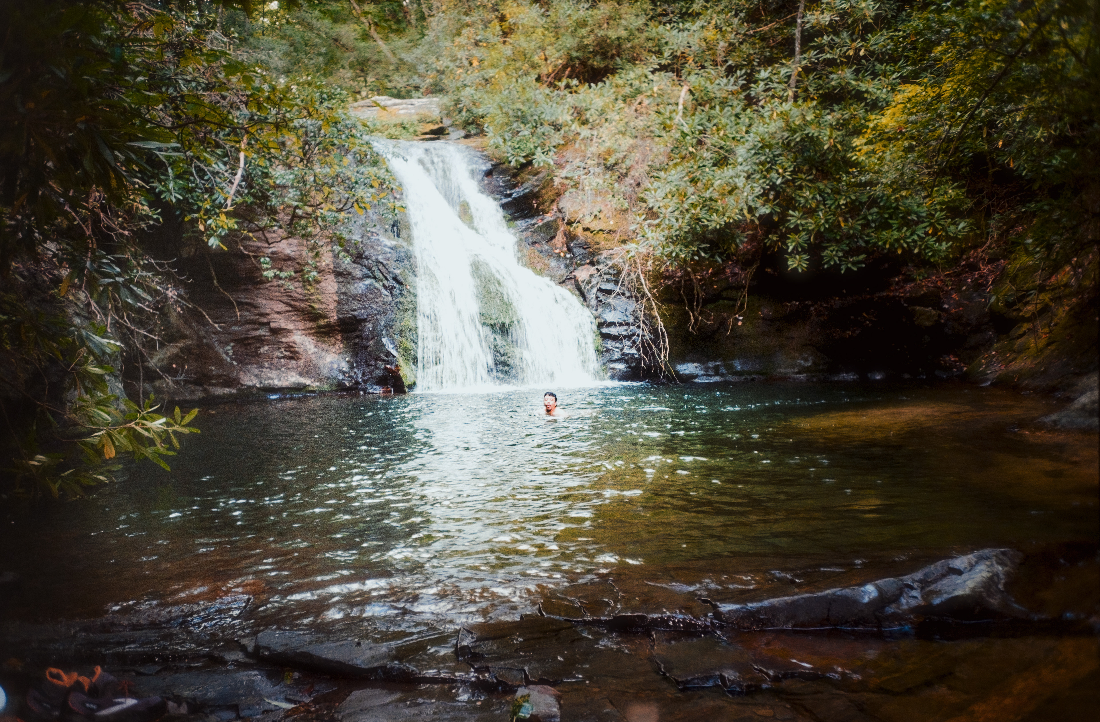 Nikon AF600 - Kodak Gold 200