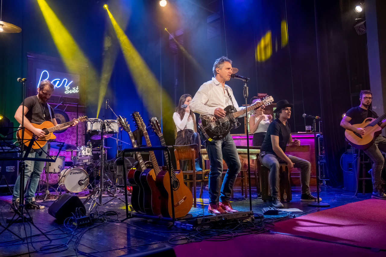 Vánoční turné, 2021