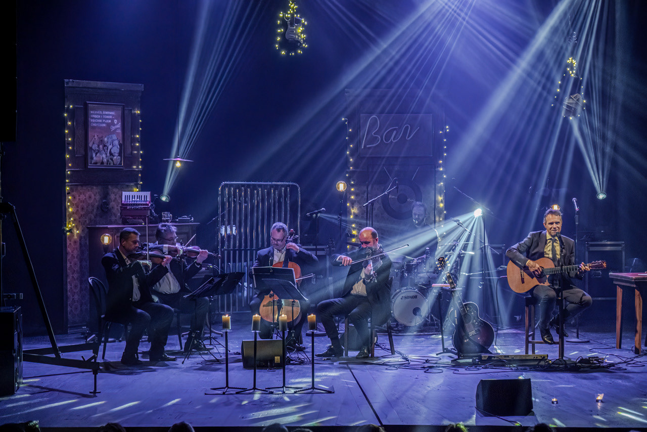 Vánoční turné, 2021