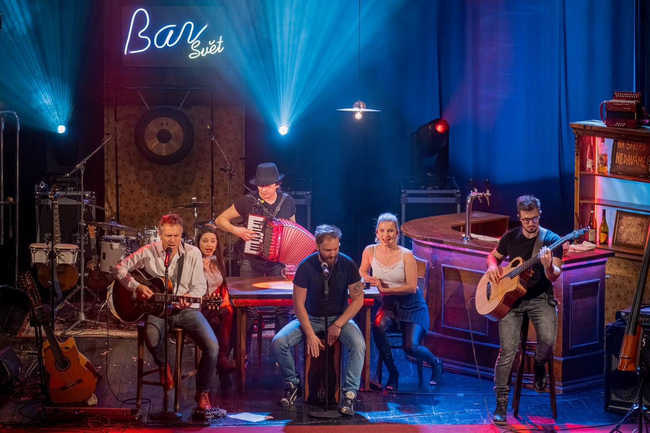 Vánoční turné, 2021