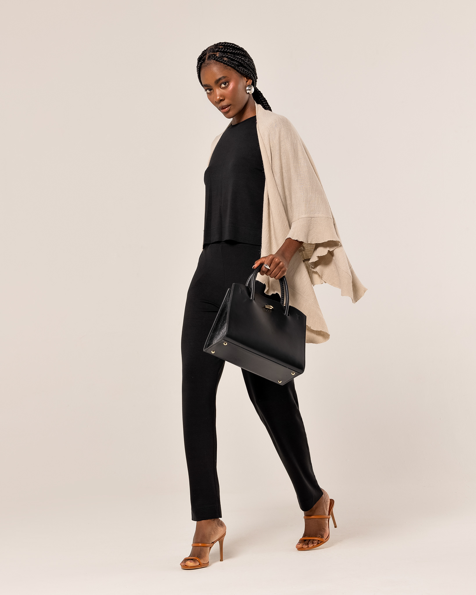 ZURI ADÃO por Altiery