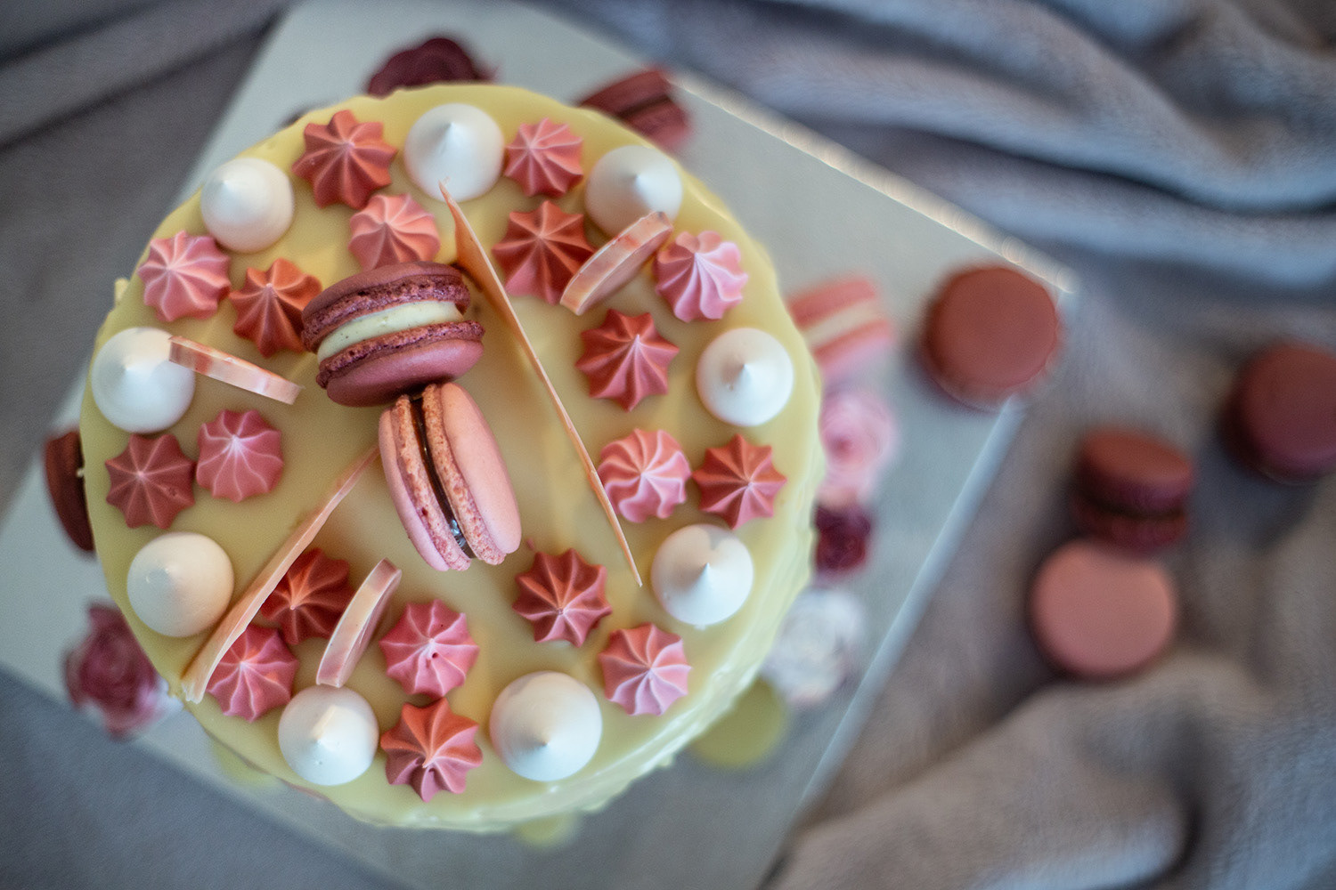 Cake by pastry chef Eleni, Ateliereleni France
